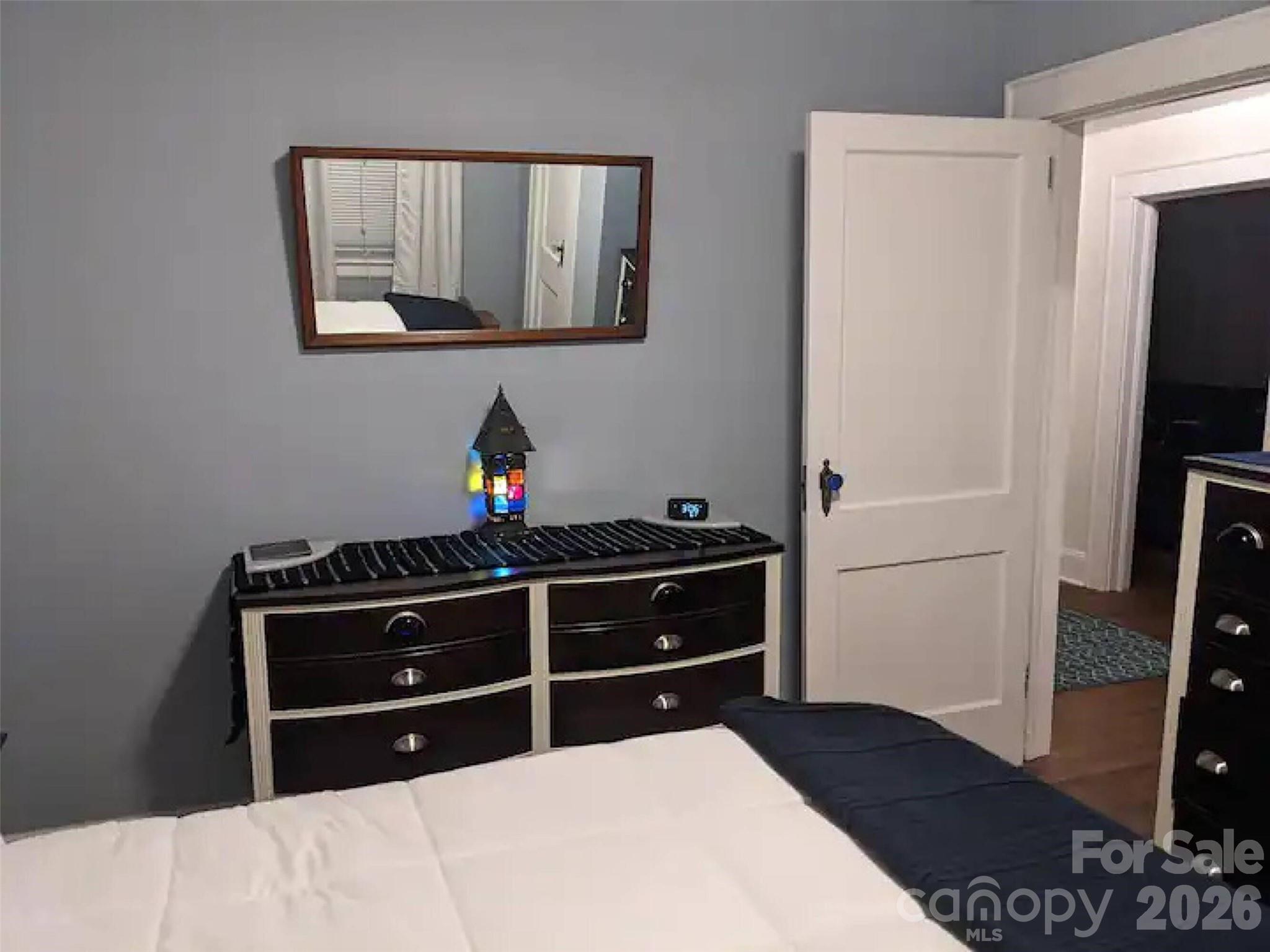 4033 W Tyvola Road — Charlotte