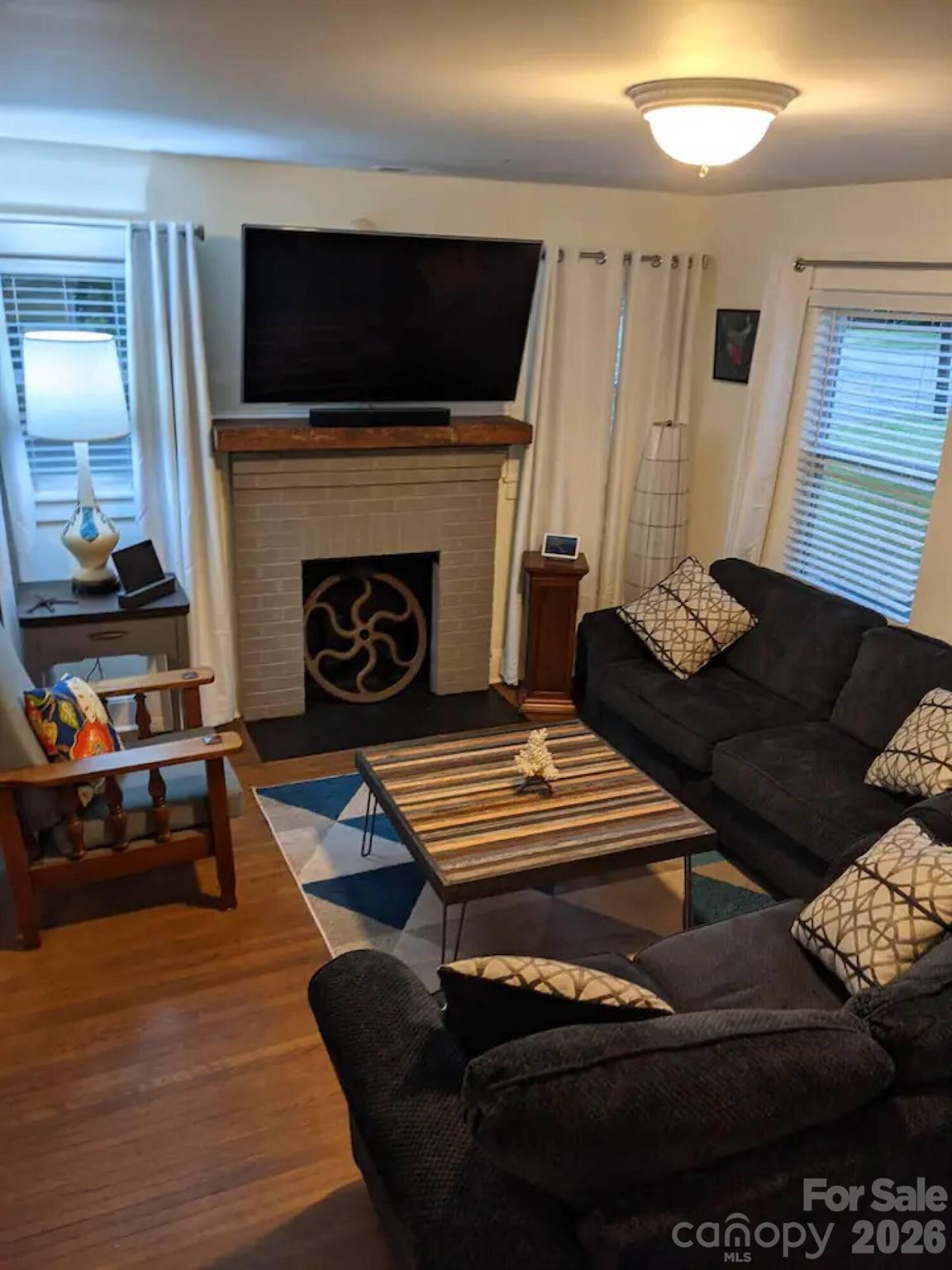 4033 W Tyvola Road — Charlotte