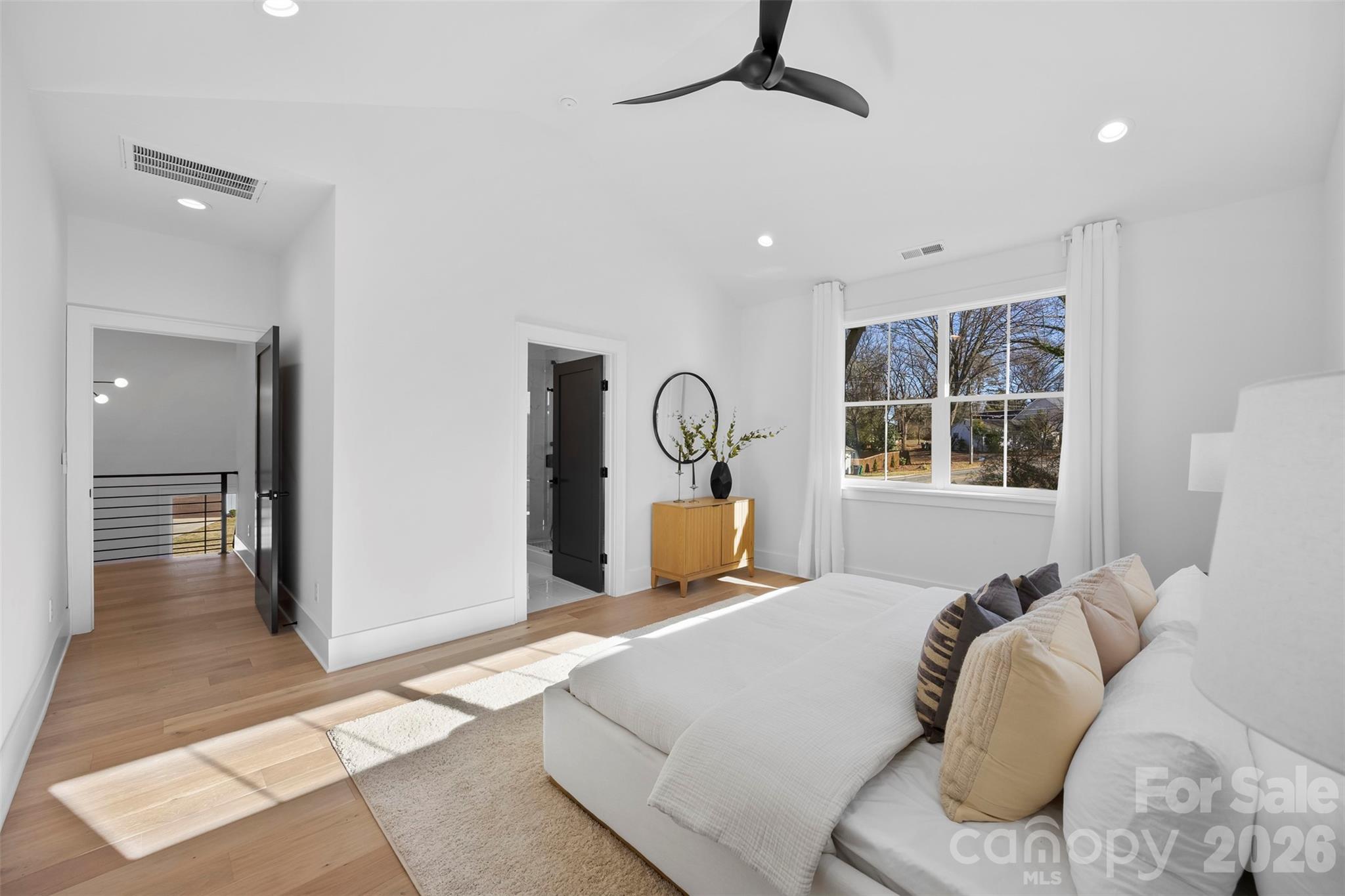 2033 South Street — Charlotte