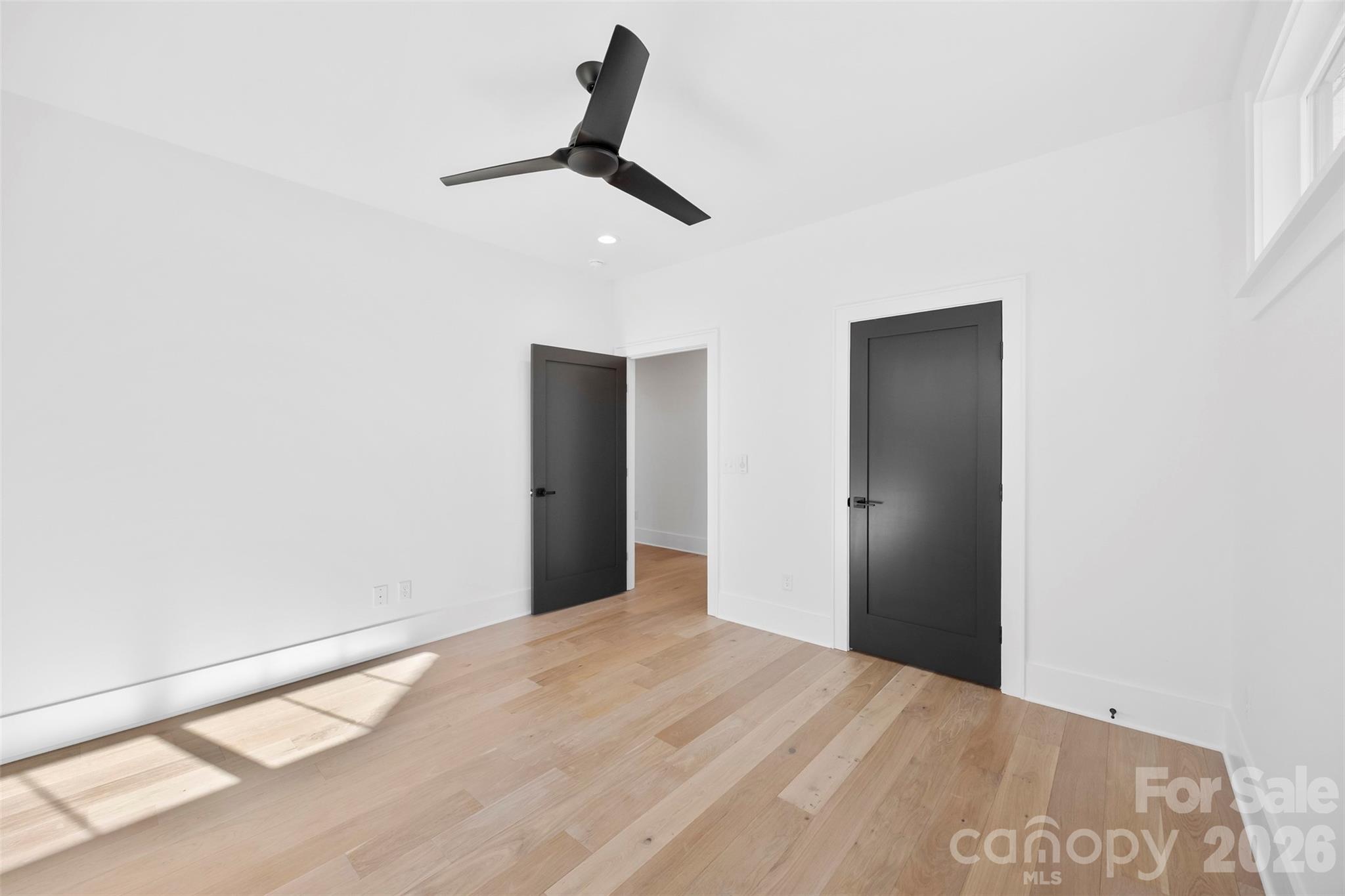 2033 South Street — Charlotte