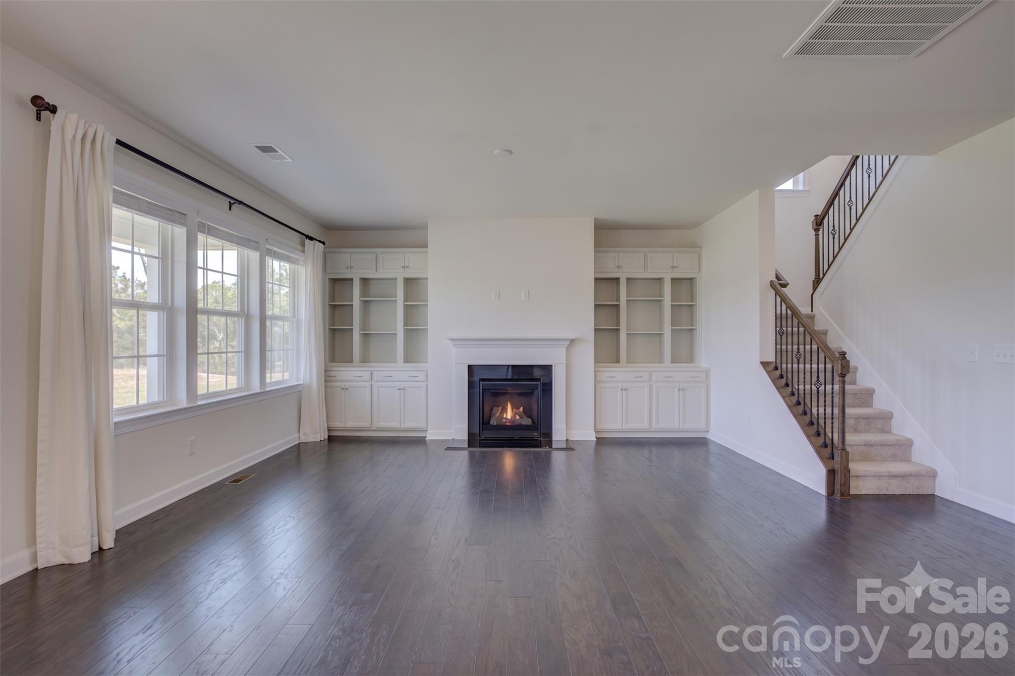 16541 Cozy Cove Road — Charlotte