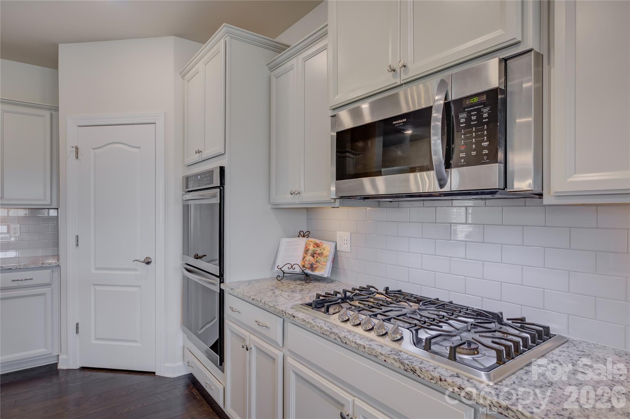 16541 Cozy Cove Road — Charlotte