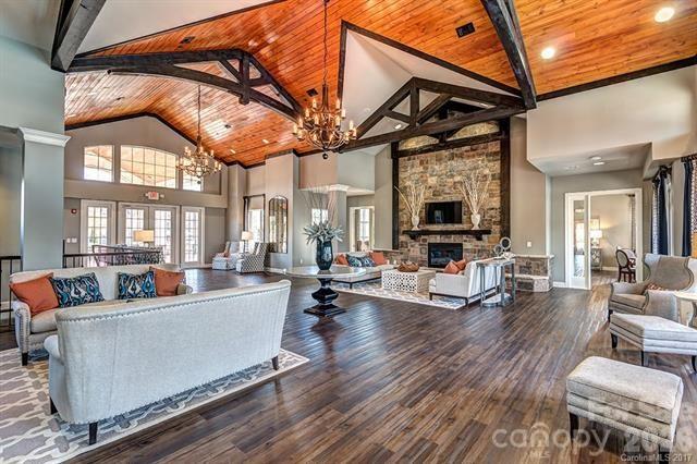 16541 Cozy Cove Road — Charlotte