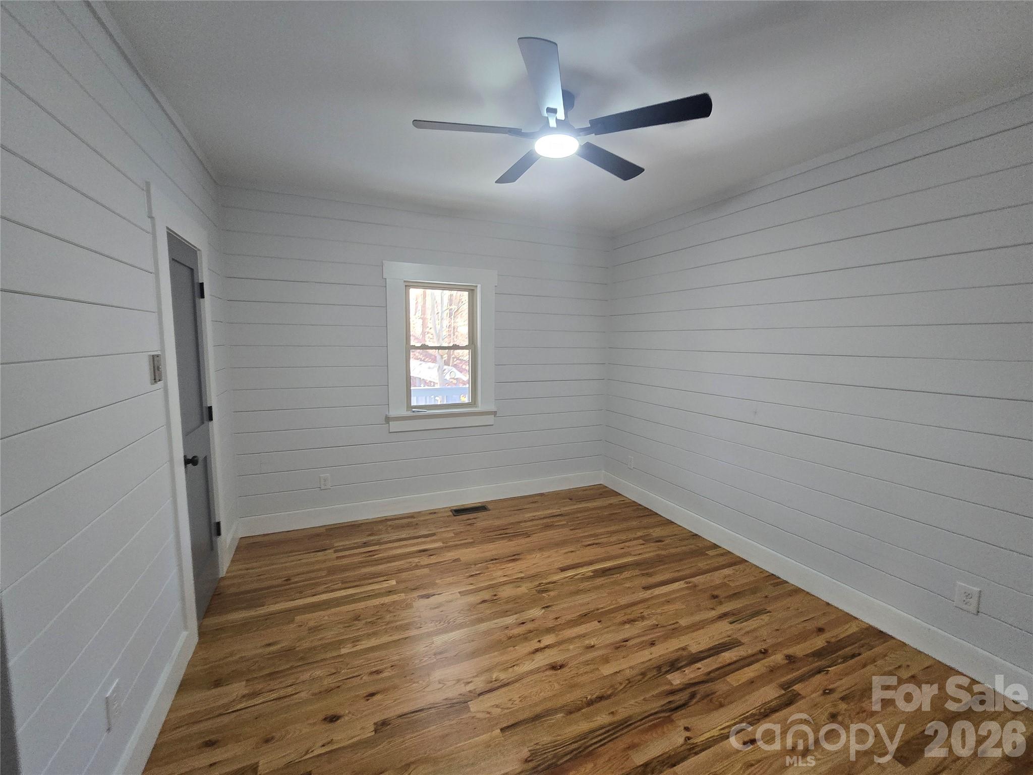 6802 Lowesville Lane — Stanley