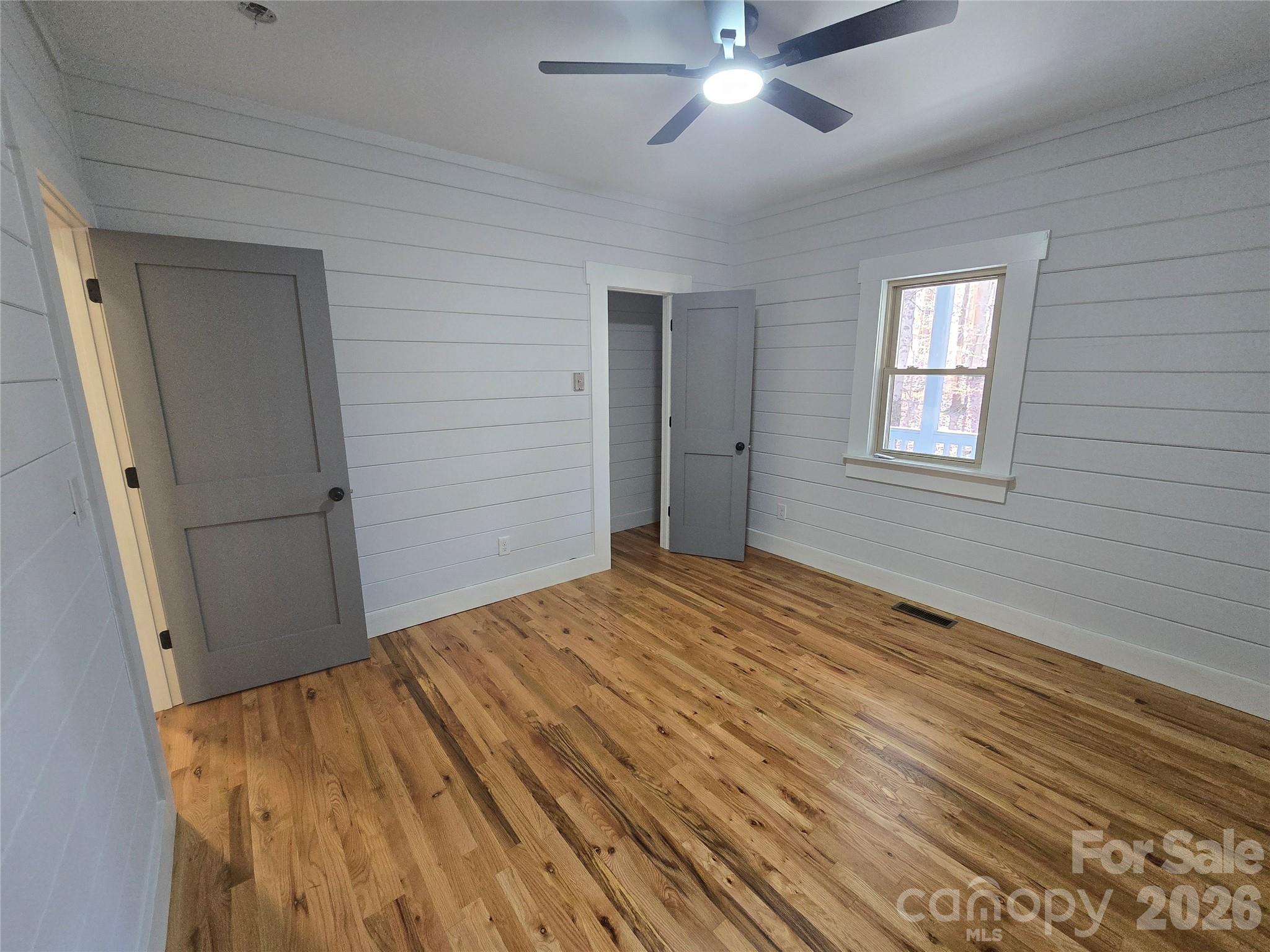 6802 Lowesville Lane — Stanley