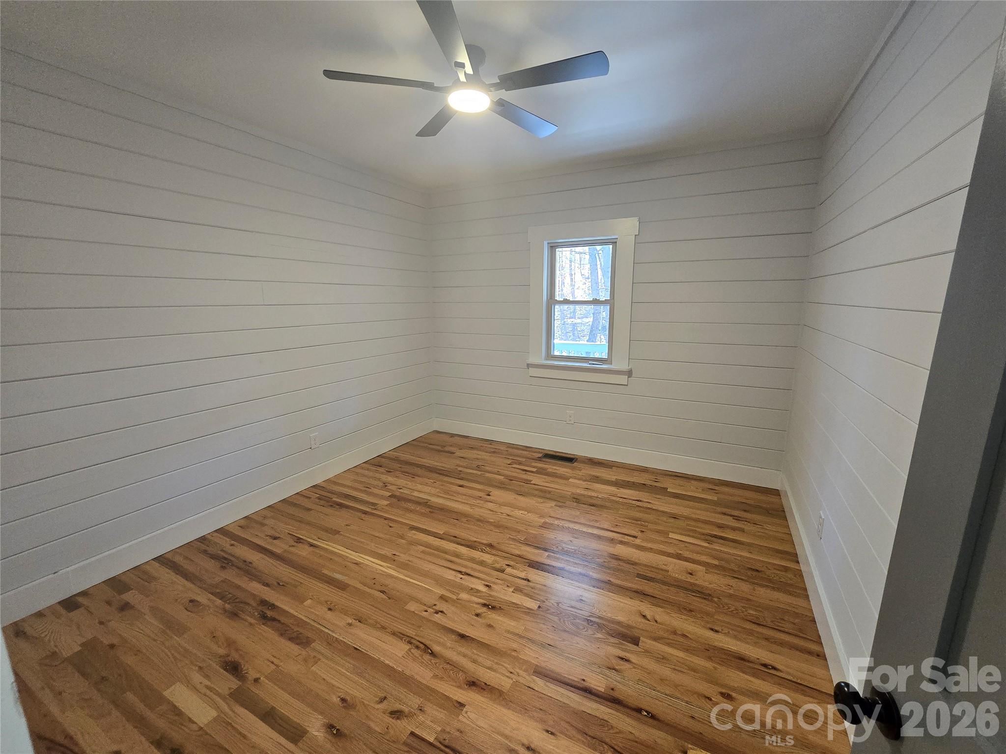6802 Lowesville Lane — Stanley