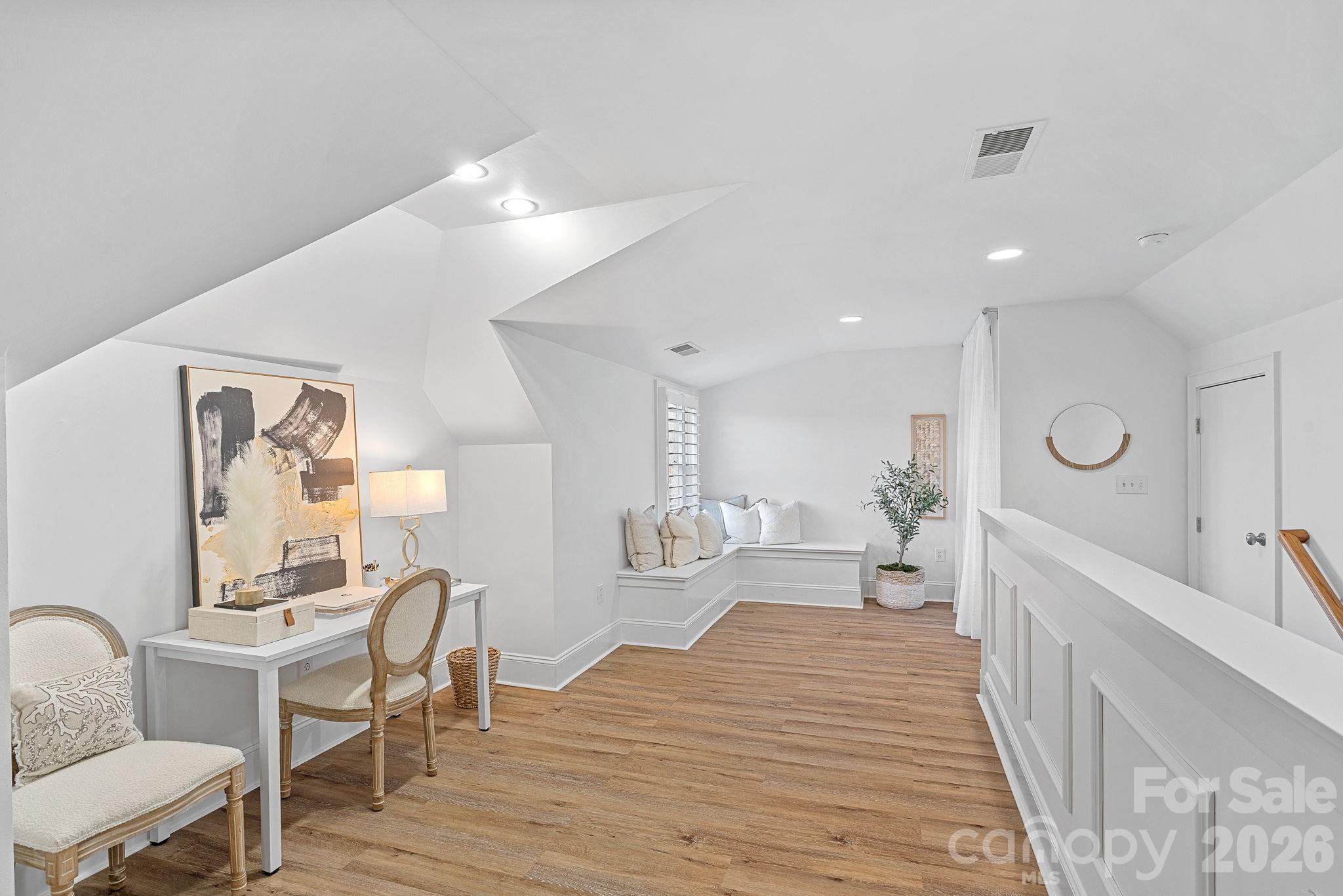 155 Torrence Chapel Road — Mooresville