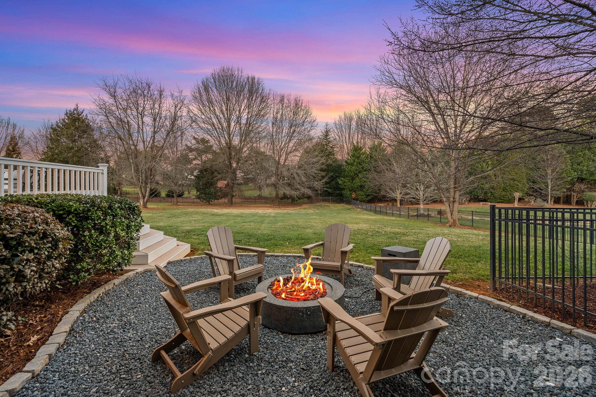 155 Torrence Chapel Road — Mooresville