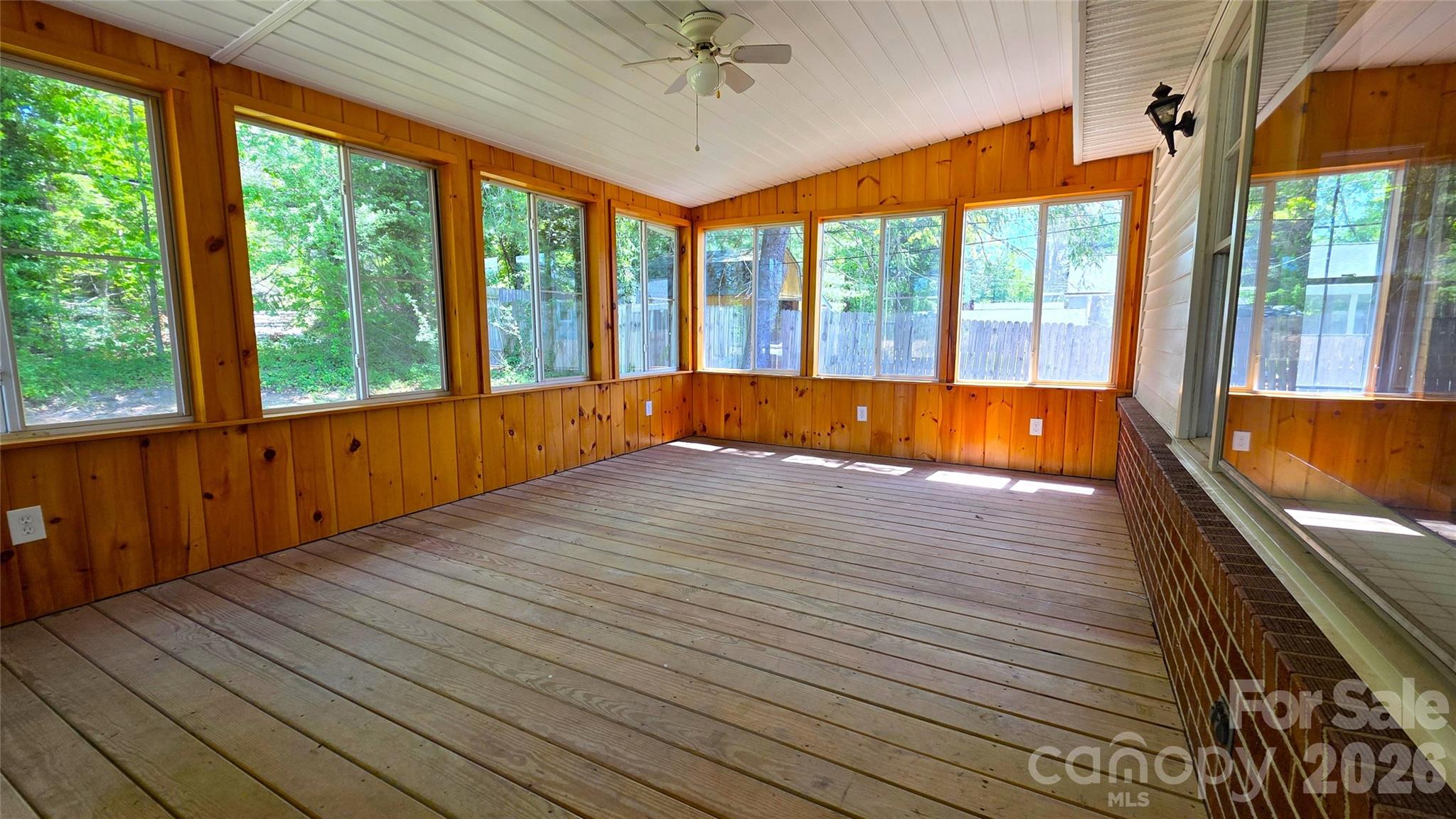 1627 Greenville Highway — Hendersonville