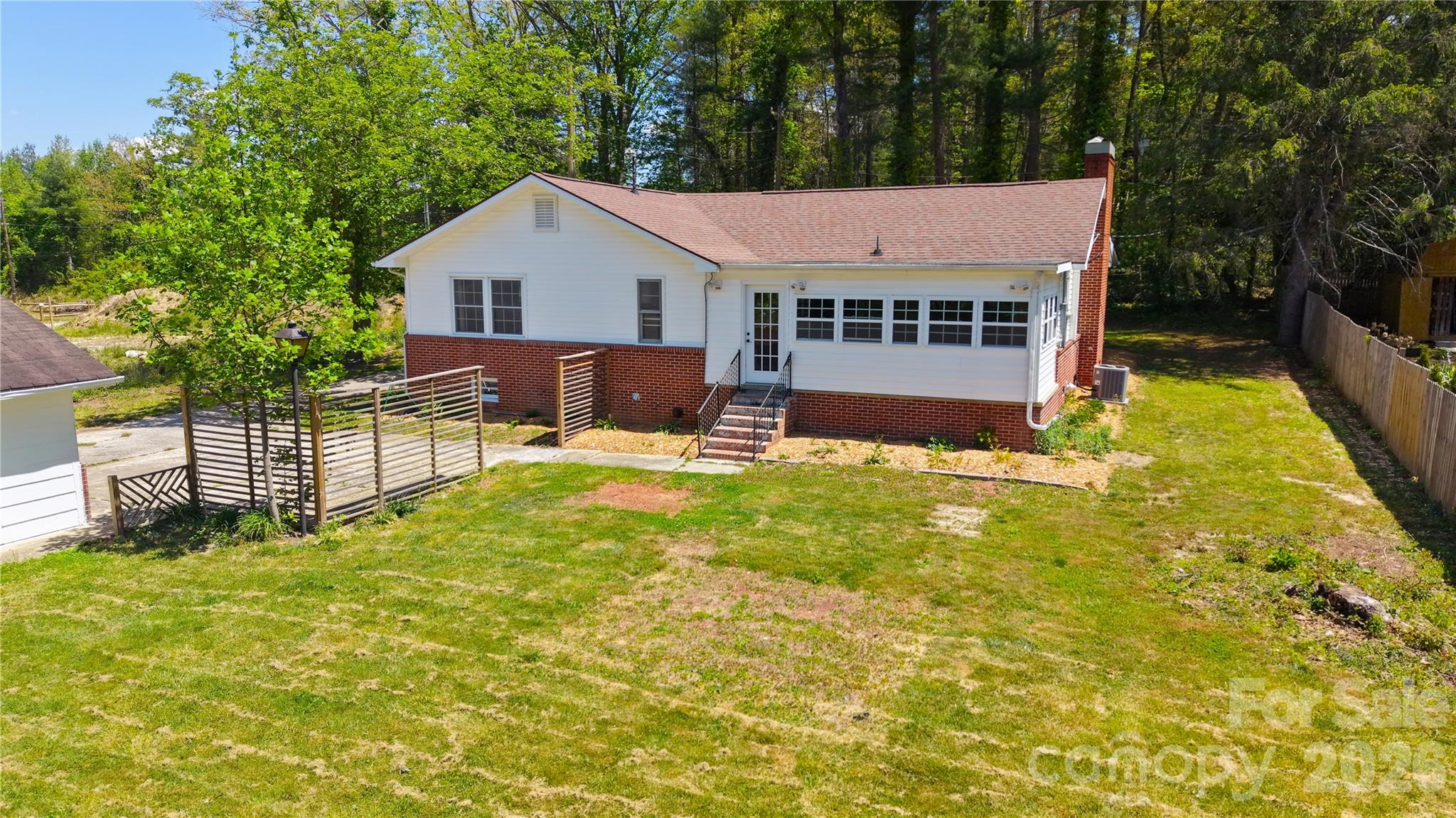 1627 Greenville Highway — Hendersonville
