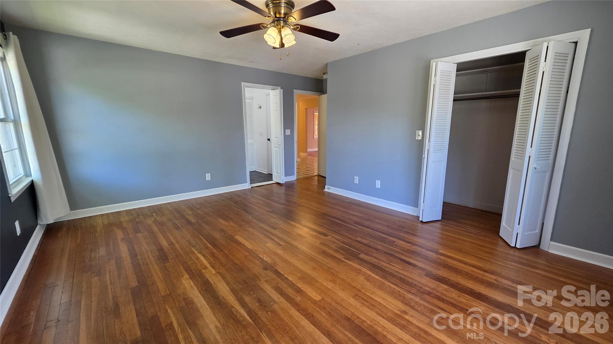 1627 Greenville Highway — Hendersonville