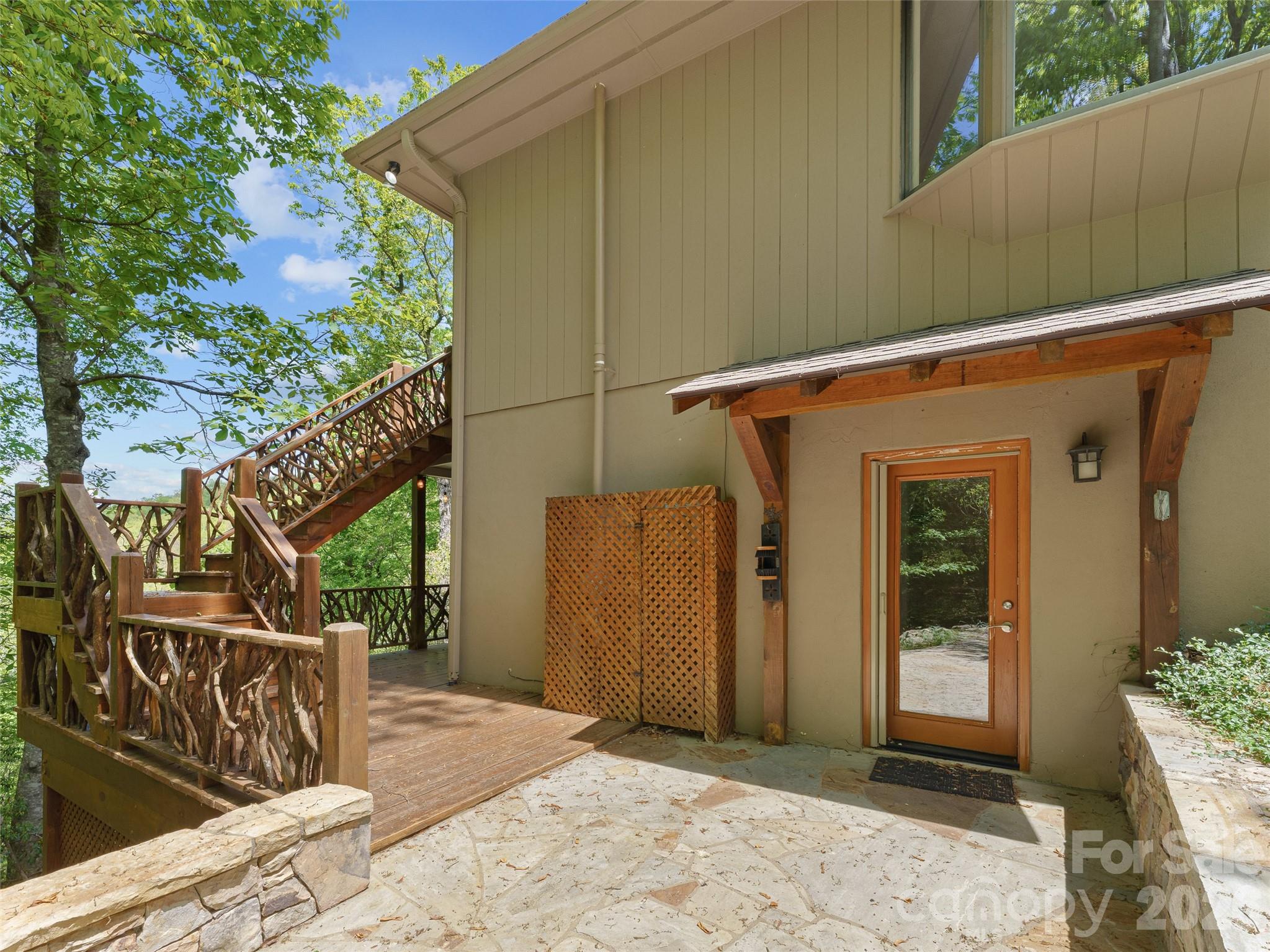 67 Ossarooga Court — Brevard