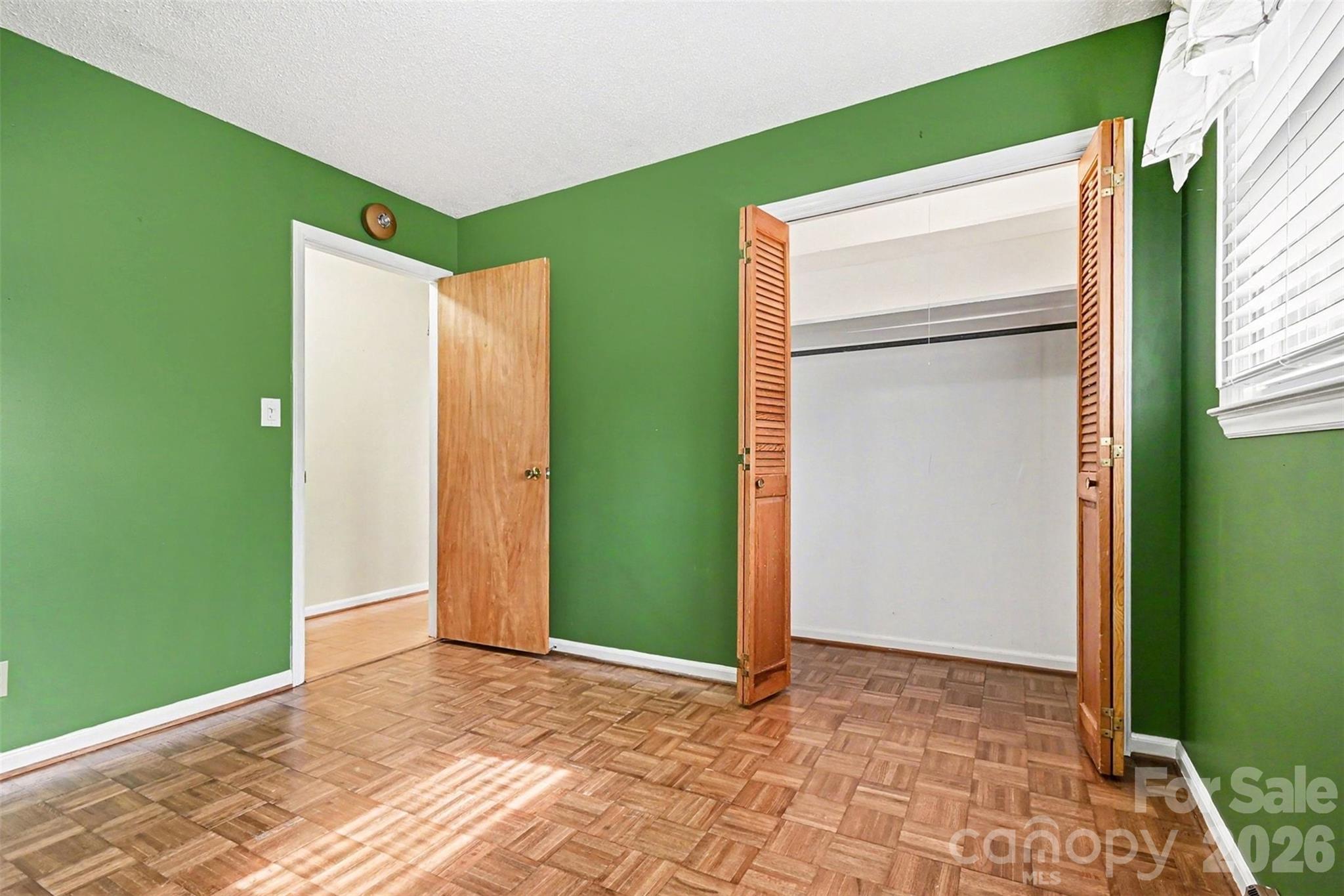 238 Lakeview Drive — Blacksburg