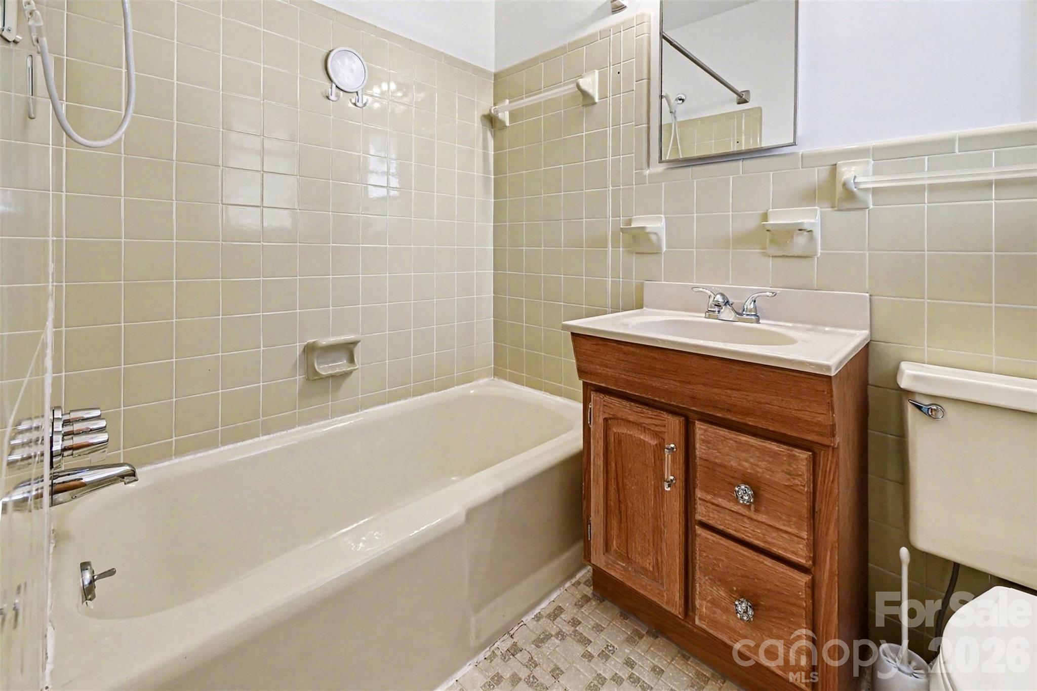 238 Lakeview Drive — Blacksburg
