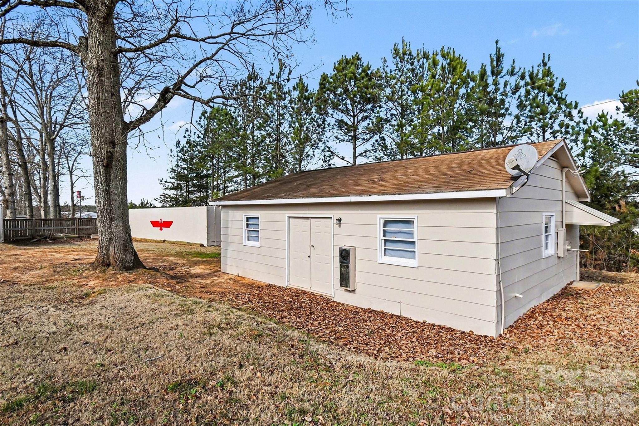 238 Lakeview Drive — Blacksburg