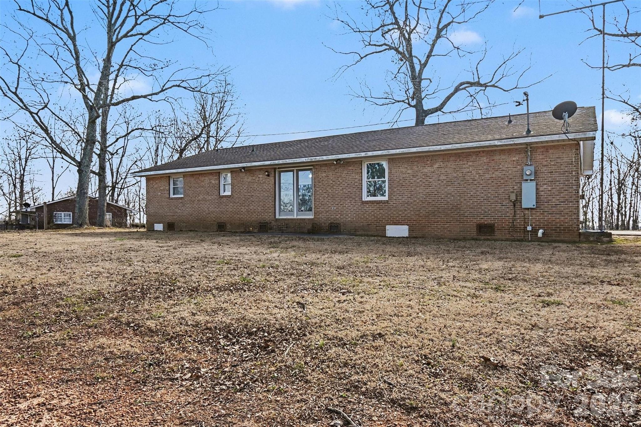 238 Lakeview Drive — Blacksburg