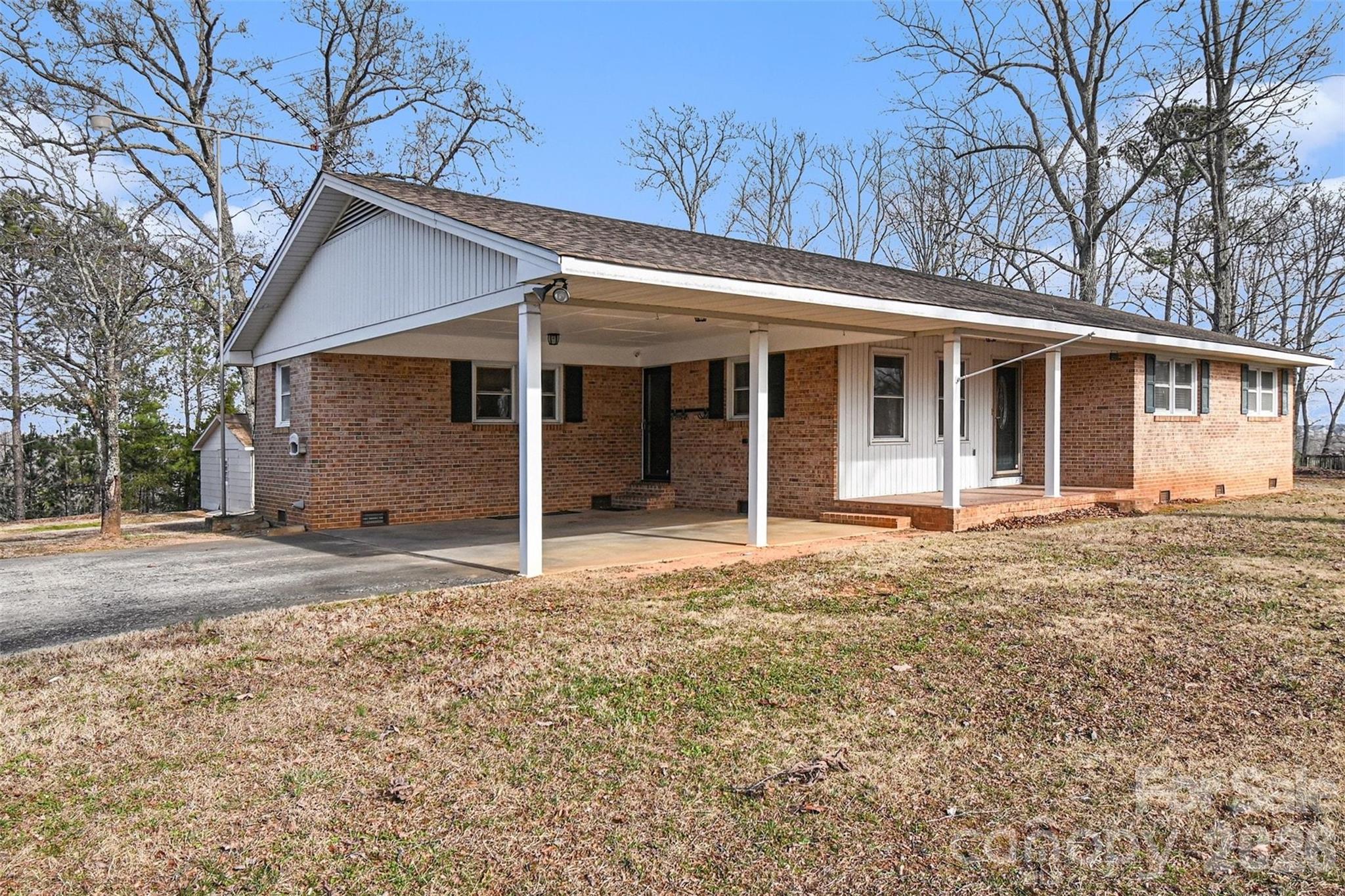 238 Lakeview Drive — Blacksburg