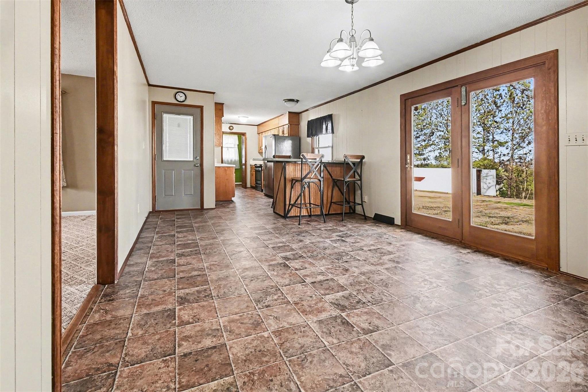 238 Lakeview Drive — Blacksburg