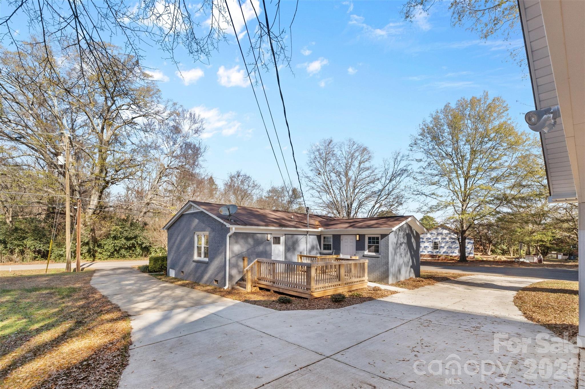 206 Hunter Street — York