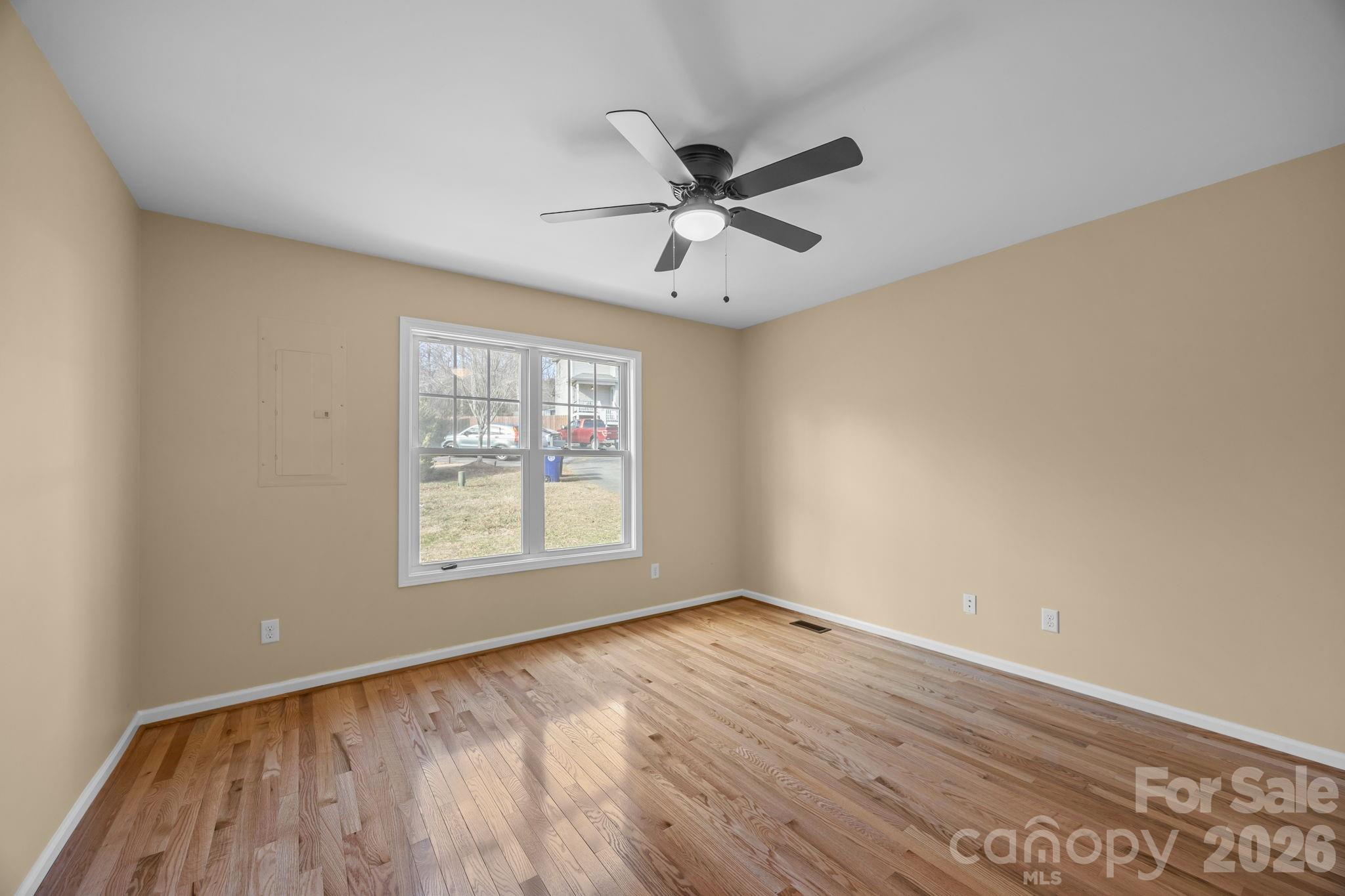 25 Byrd Road — Black Mountain