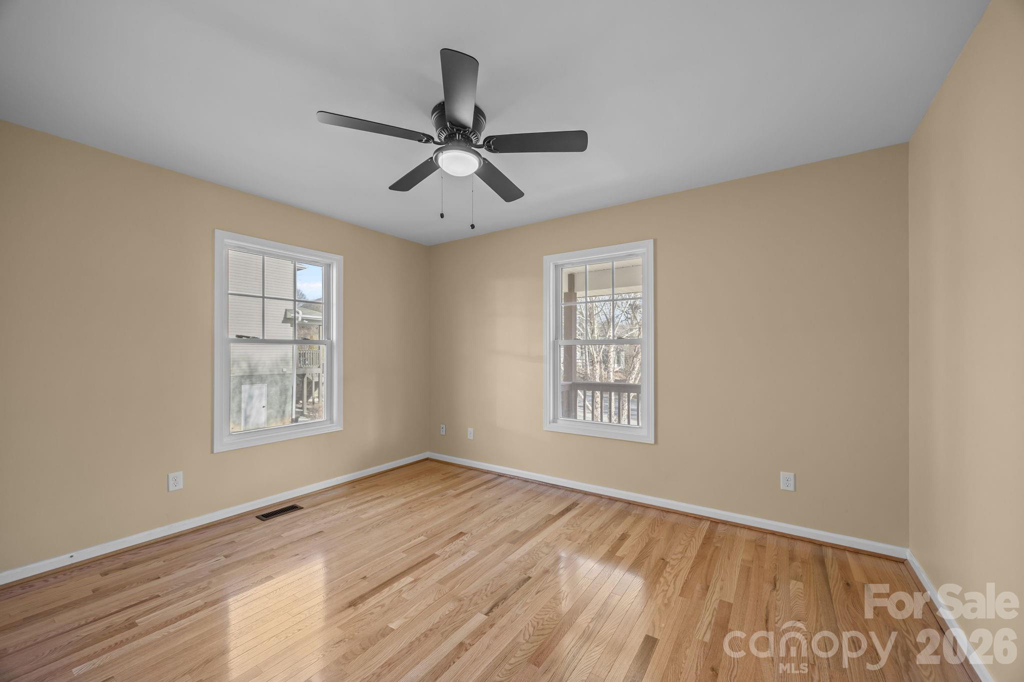 25 Byrd Road — Black Mountain