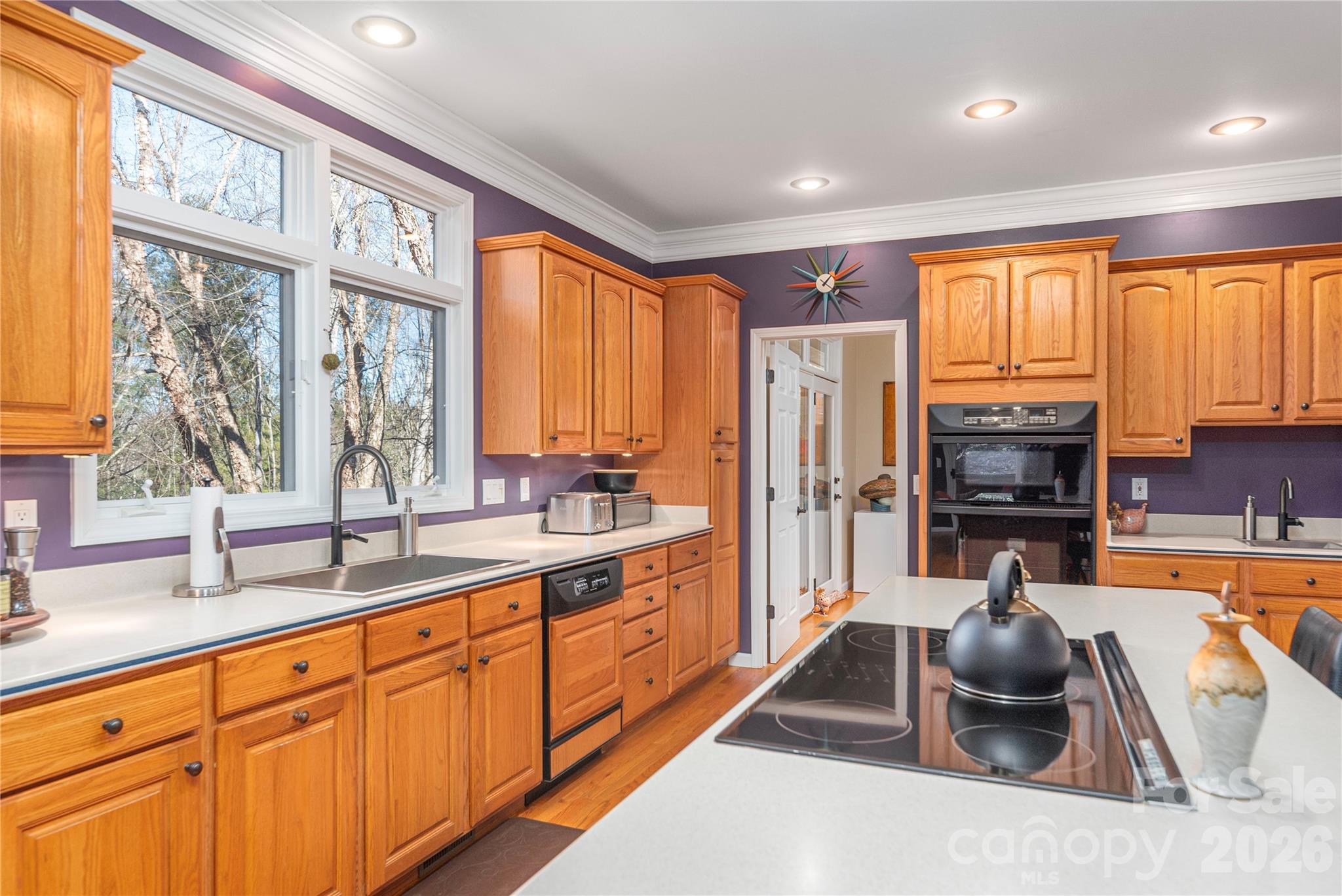 35 Hillcreek Drive — Asheville
