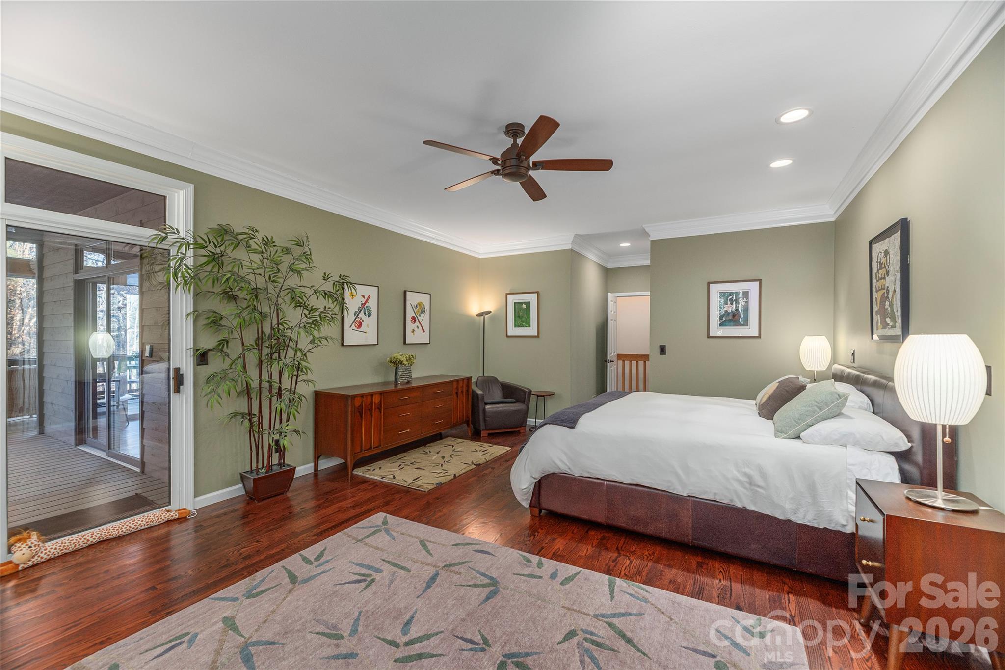 35 Hillcreek Drive — Asheville