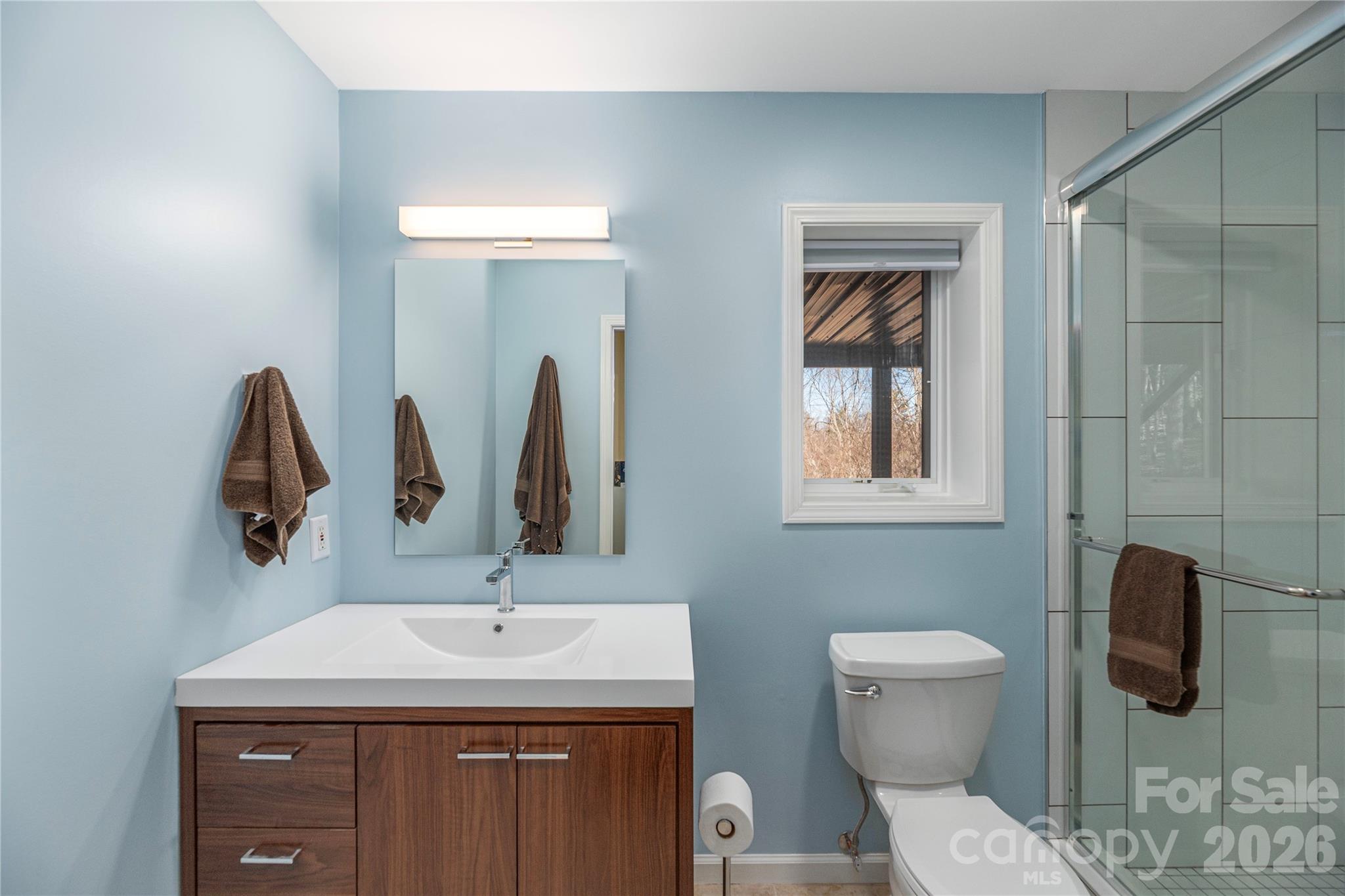 35 Hillcreek Drive — Asheville