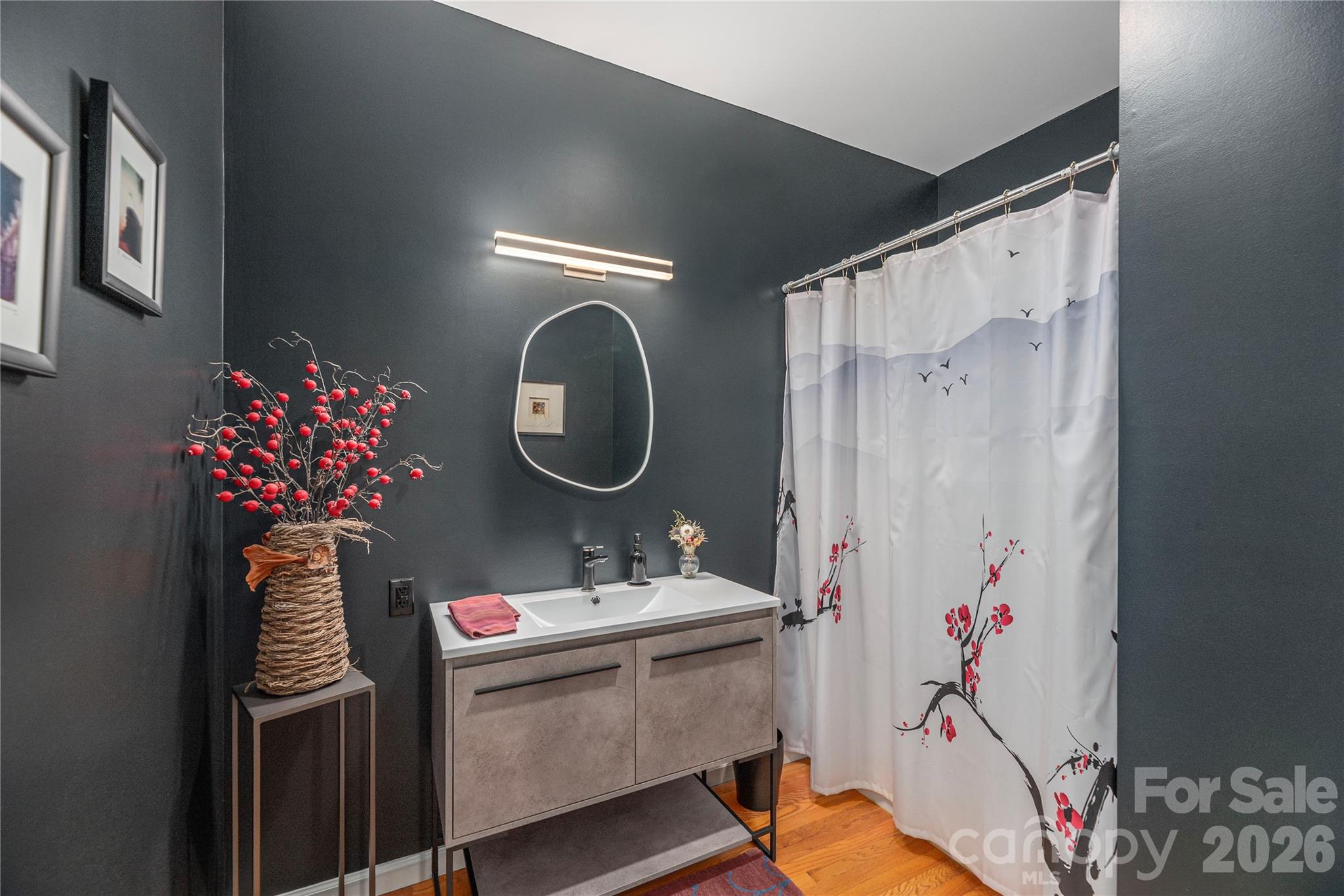 35 Hillcreek Drive — Asheville