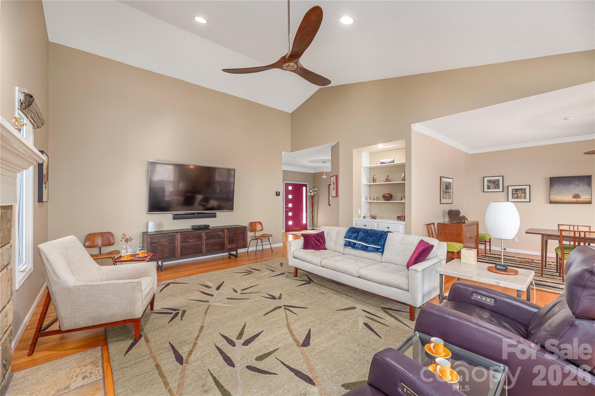 35 Hillcreek Drive — Asheville