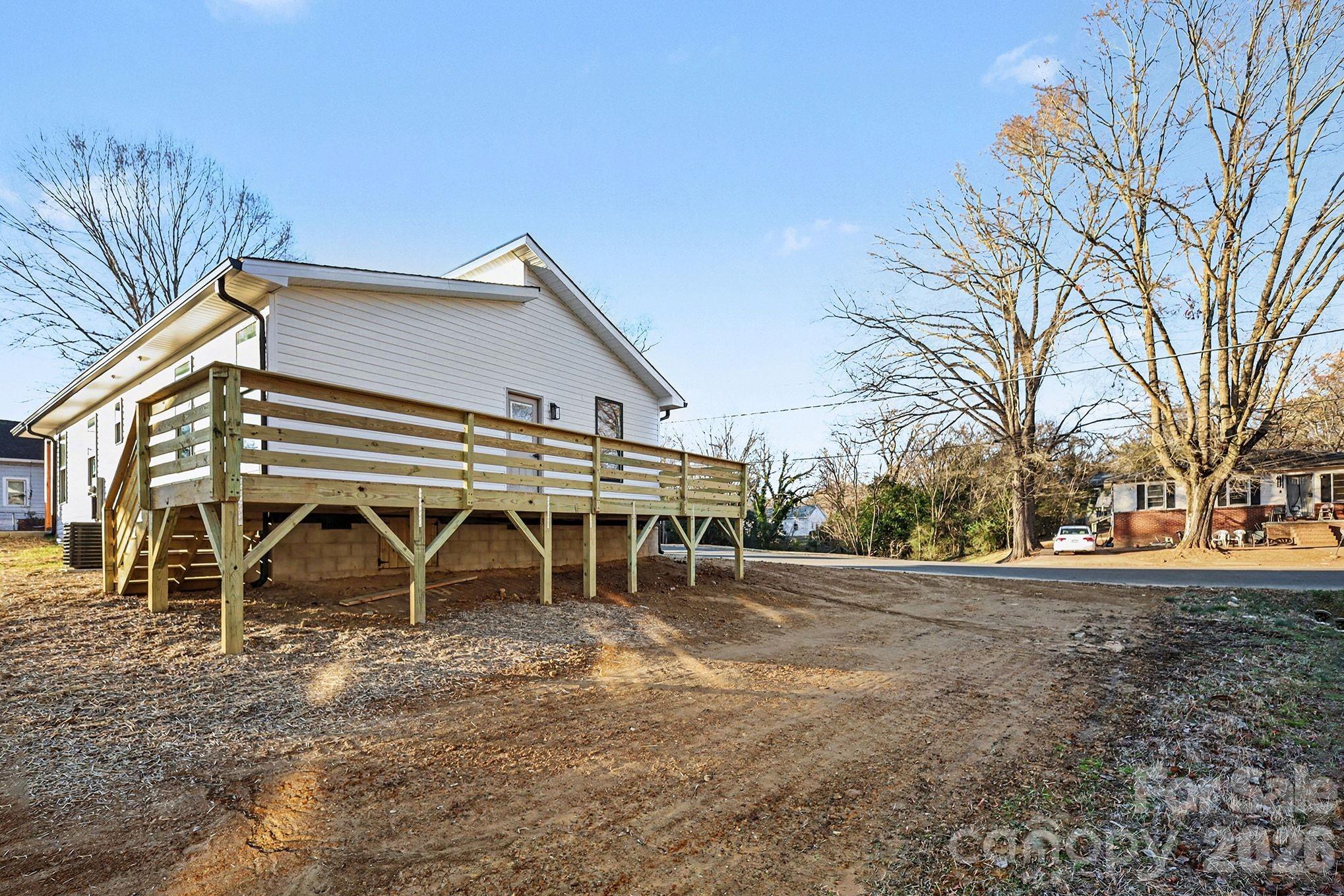 401 Colston Street — Albemarle