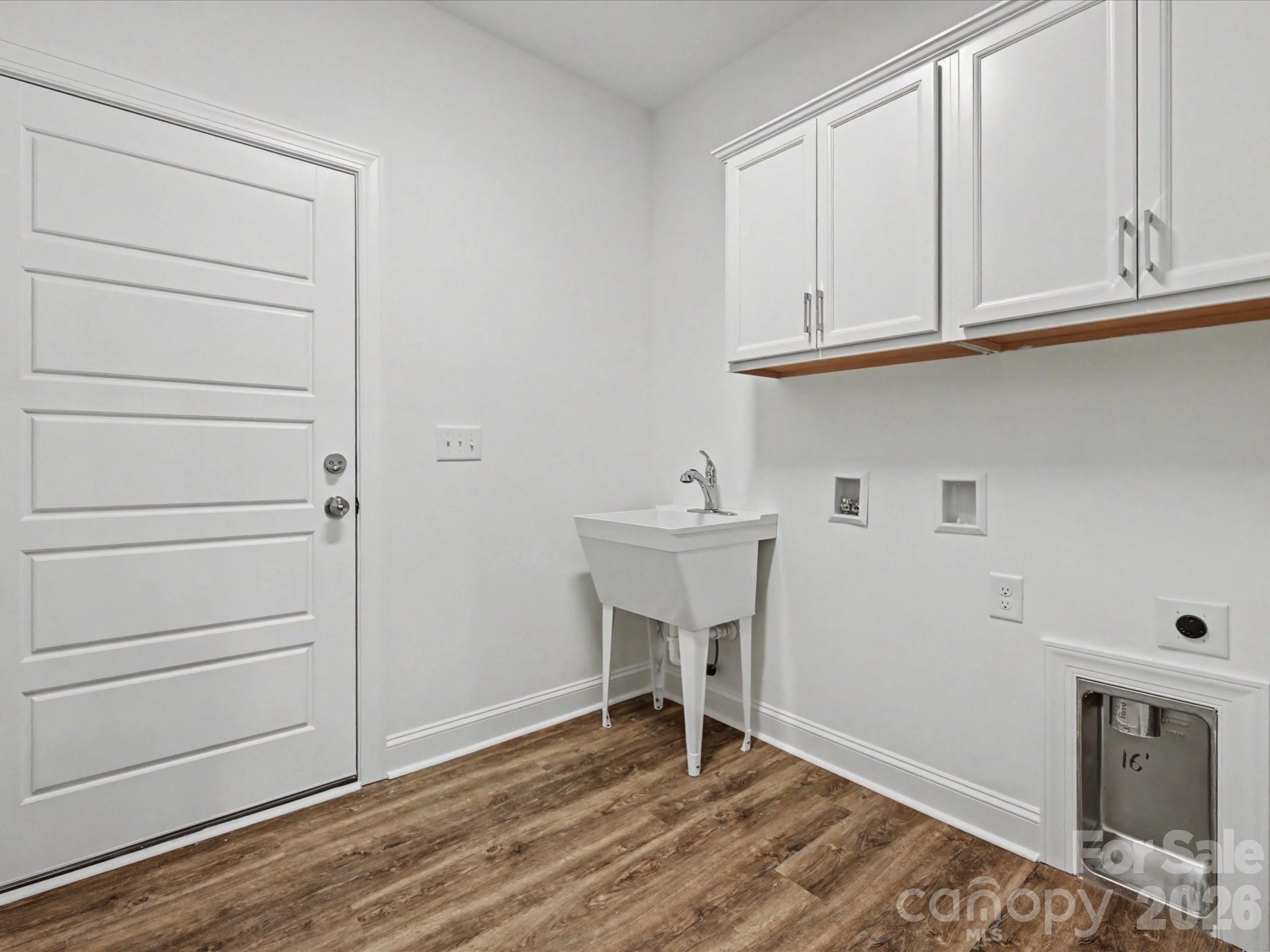 3003 Buffet Lane — Monroe