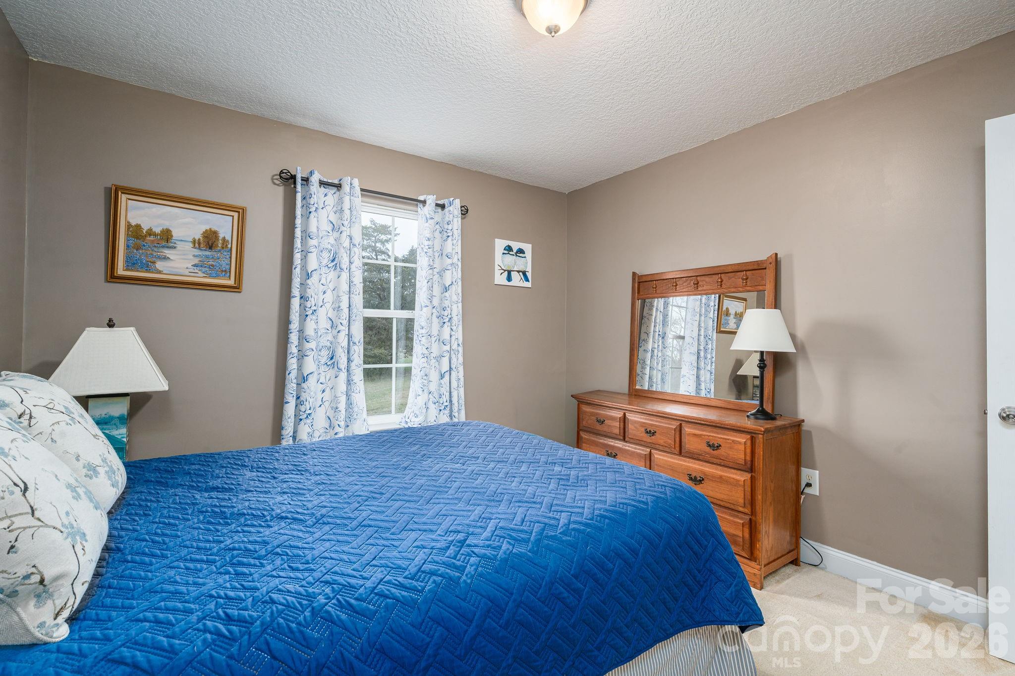 104 Lakewood Drive — Kings Mountain