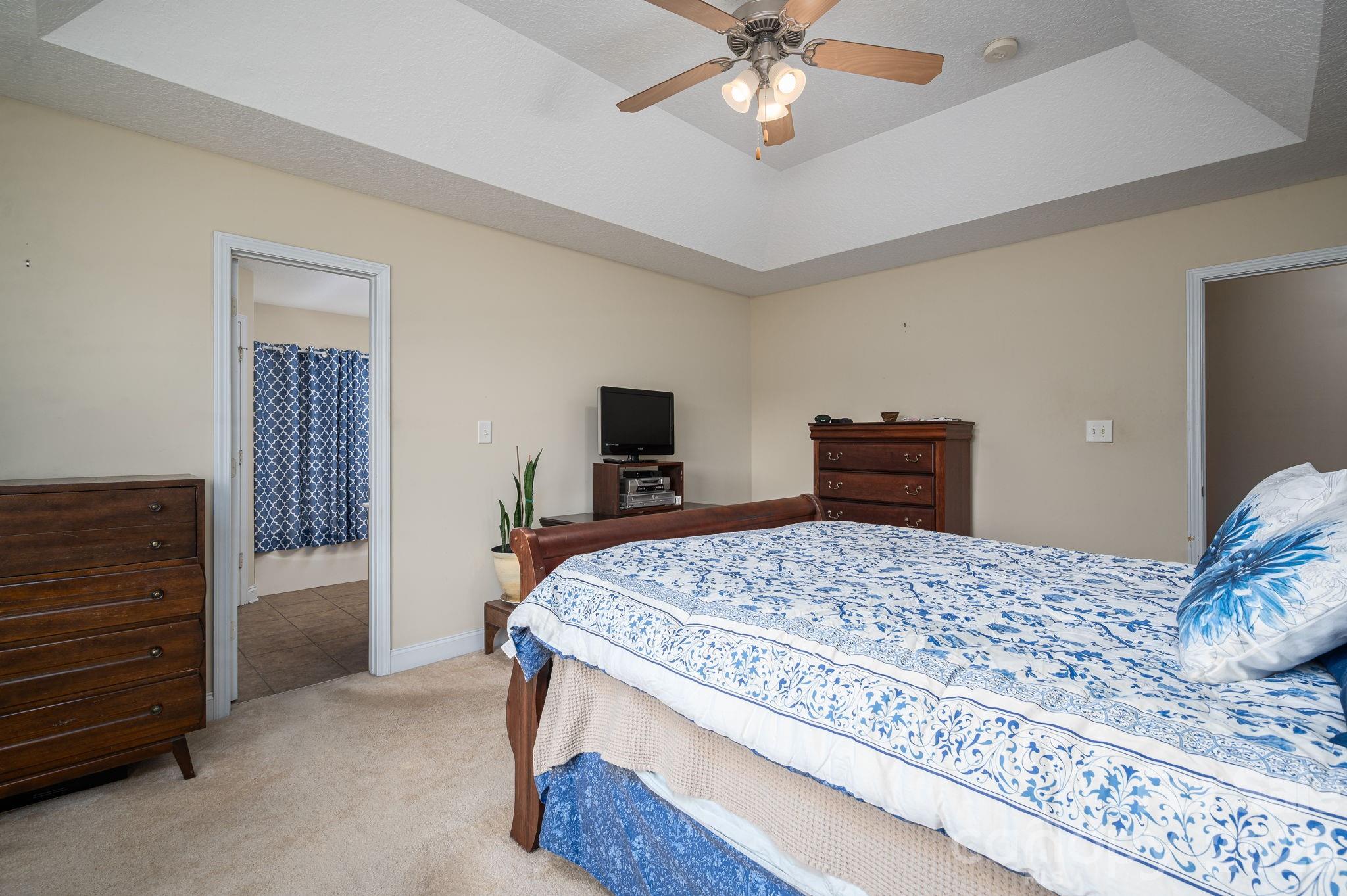 104 Lakewood Drive — Kings Mountain