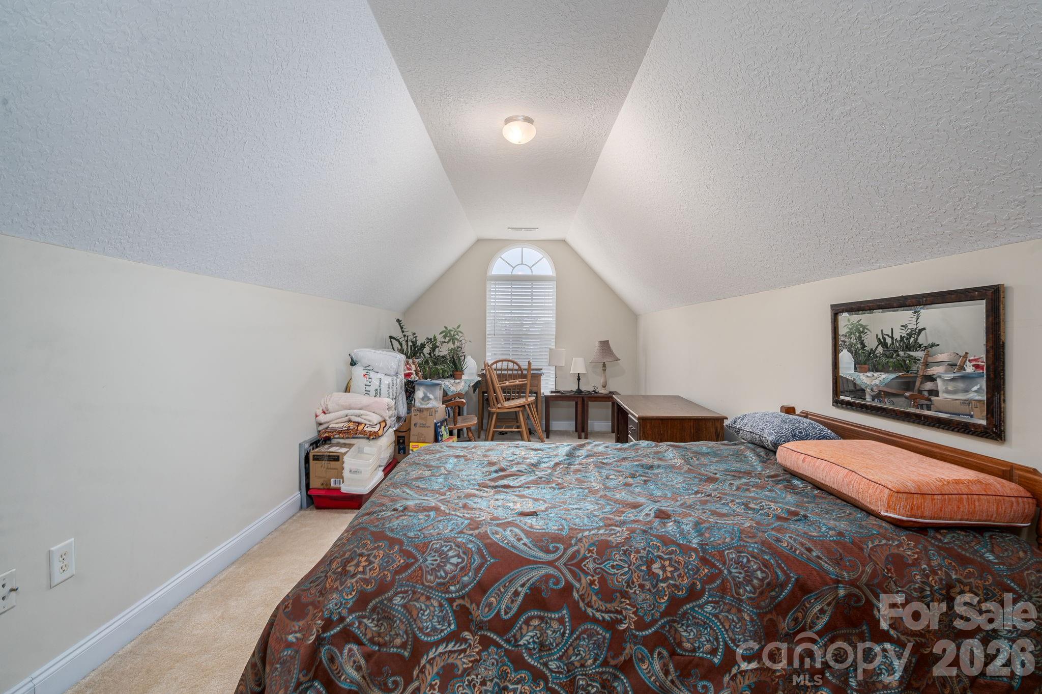 104 Lakewood Drive — Kings Mountain