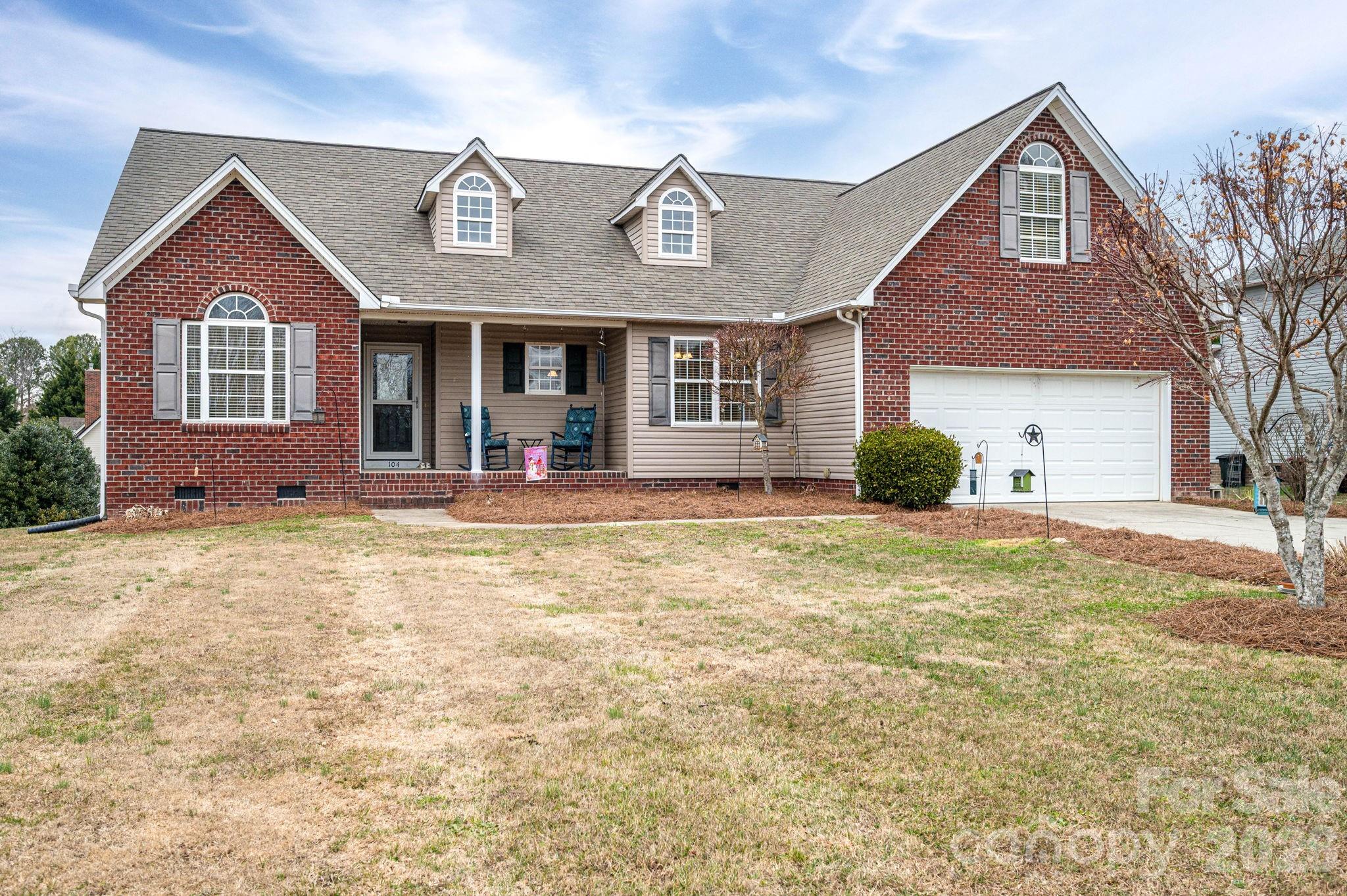 104 Lakewood Drive — Kings Mountain