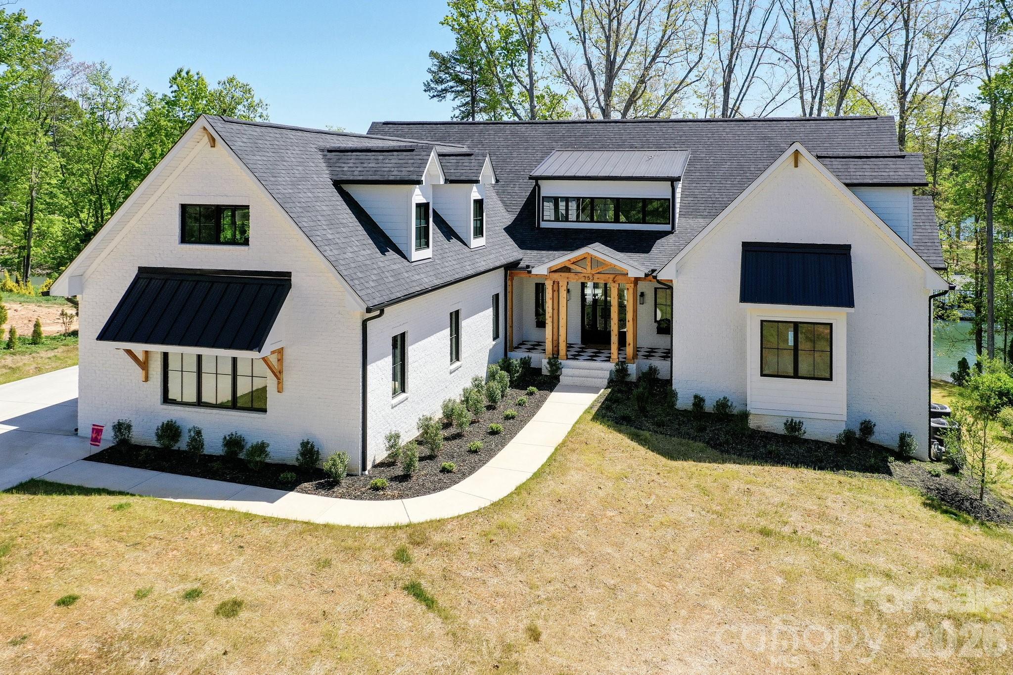 153 High Hills Drive — Mooresville