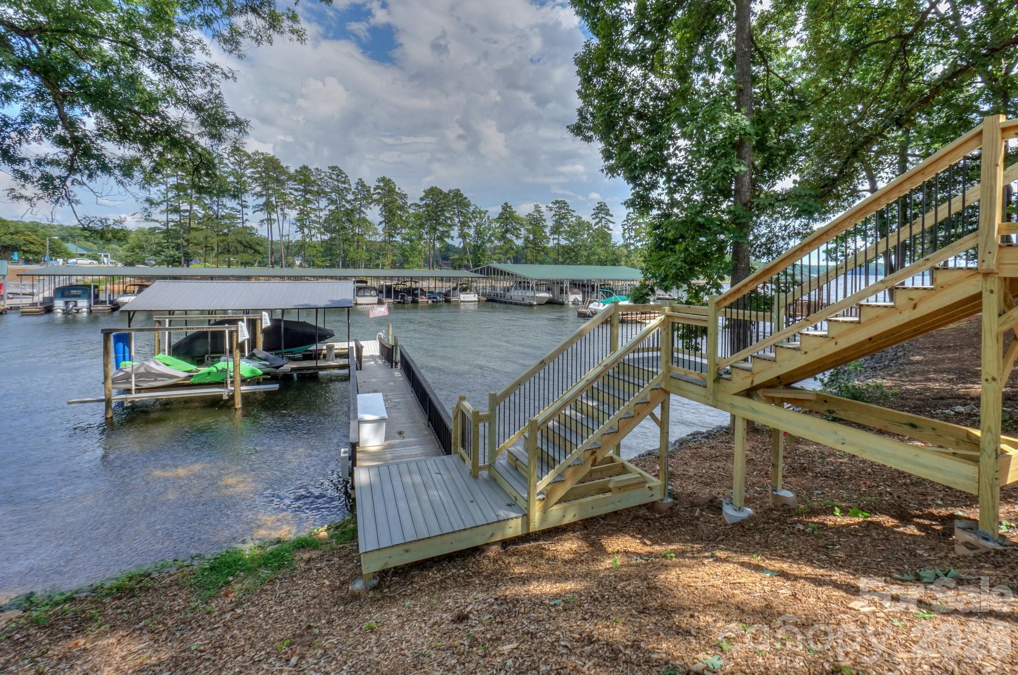 153 High Hills Drive — Mooresville