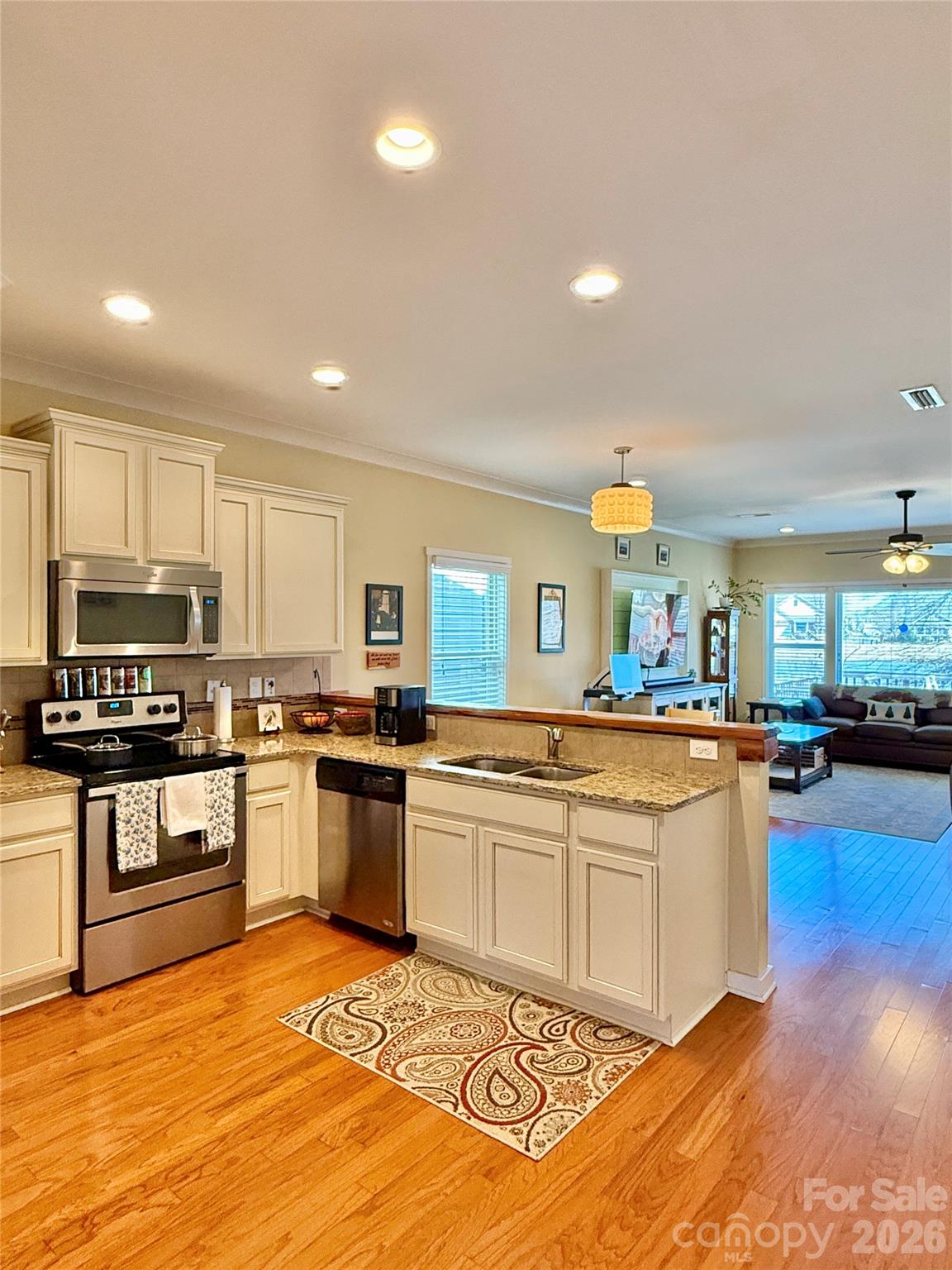 5227 Crystal Lakes Drive — Rock Hill