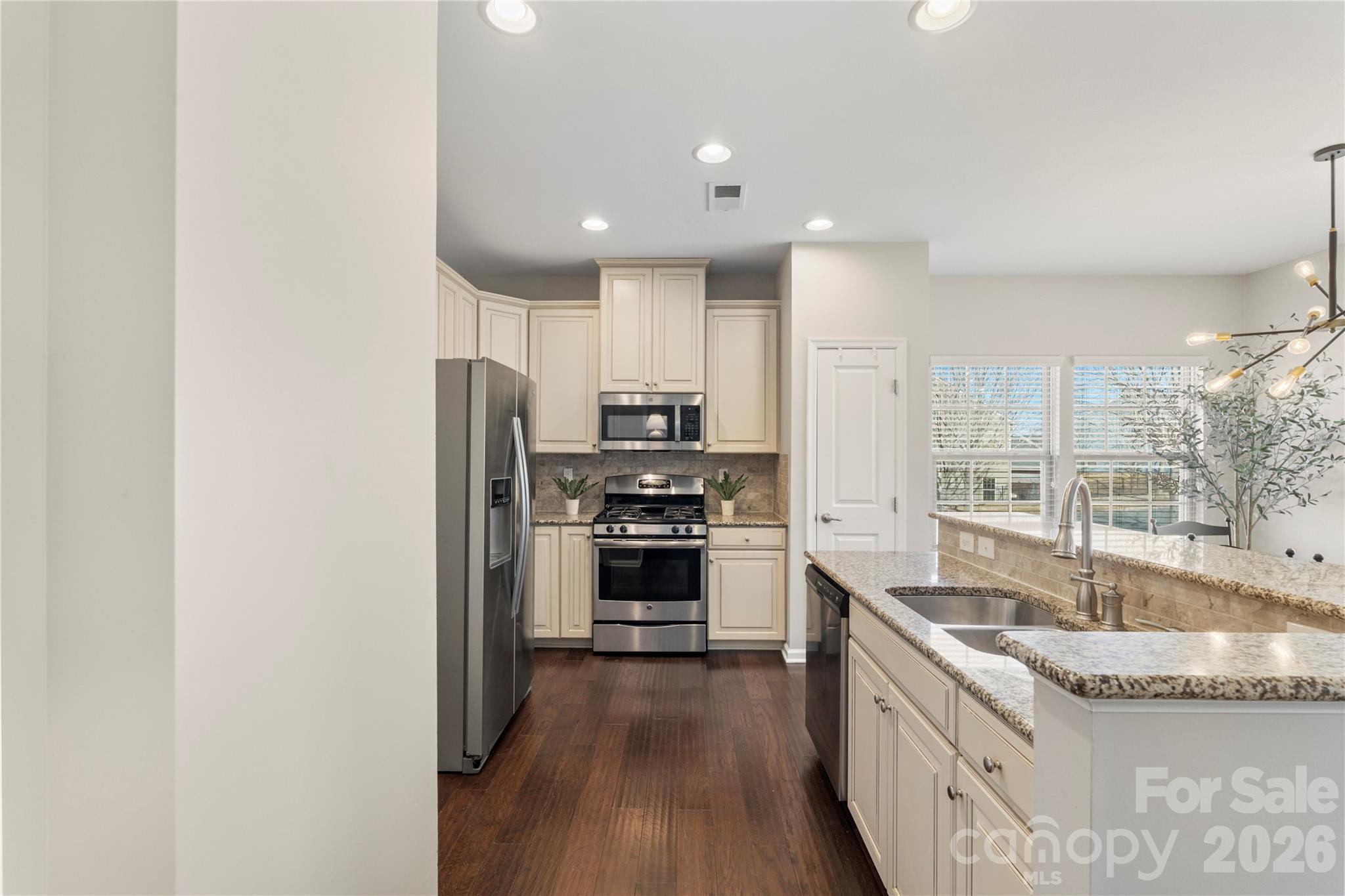 1845 Fleetwood Drive — Charlotte