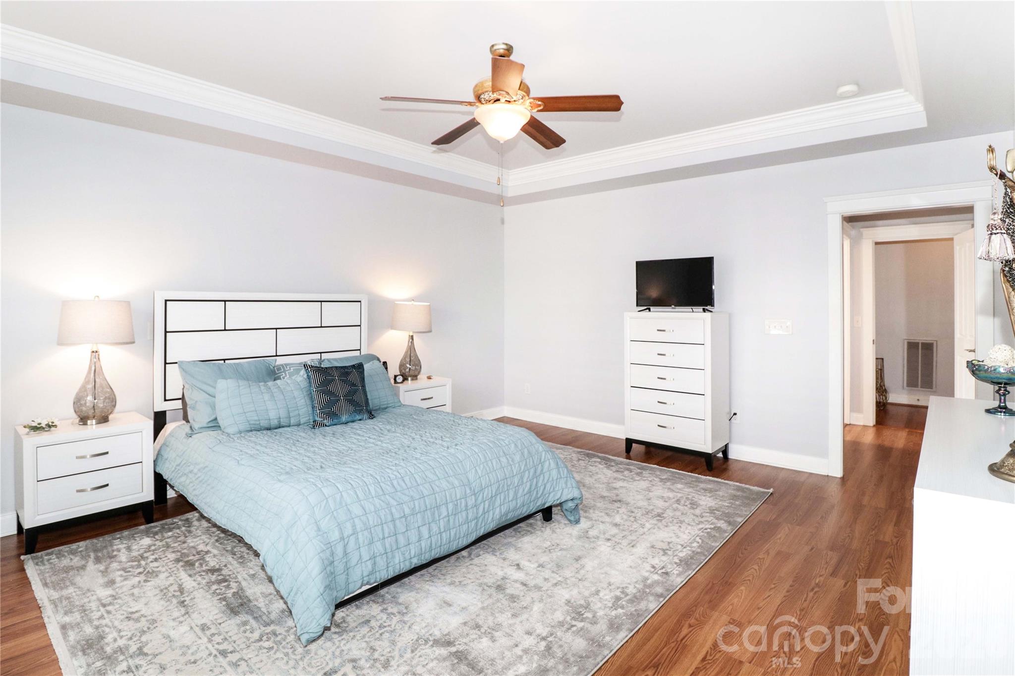 184 Hunters Hill Drive — Statesville