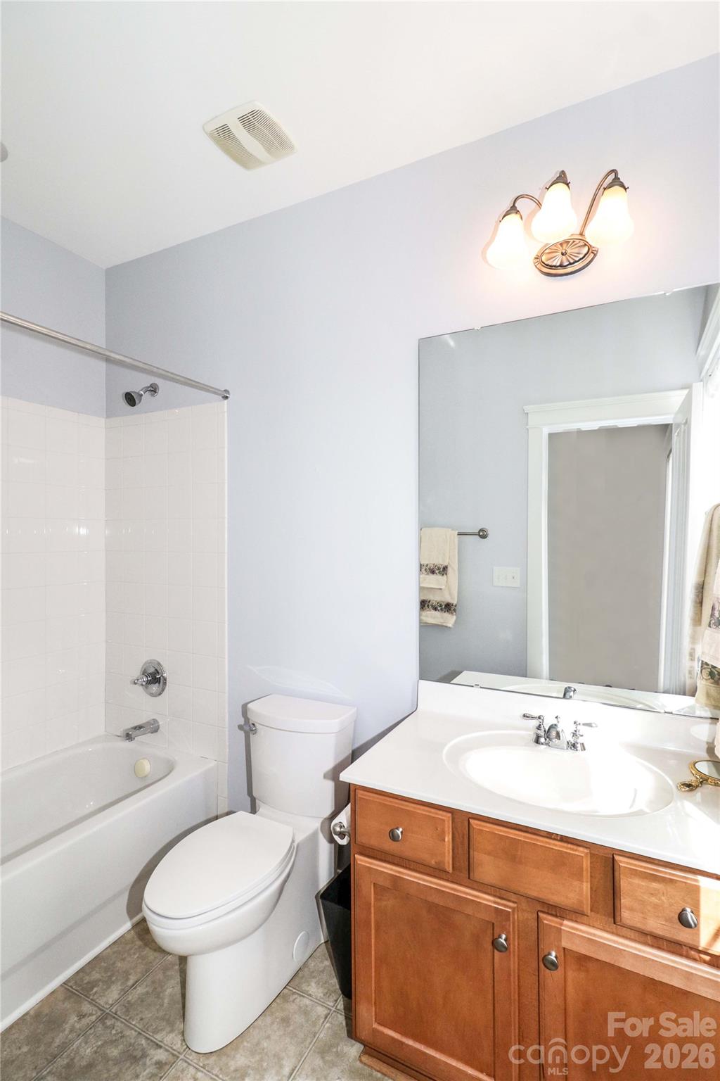 184 Hunters Hill Drive — Statesville