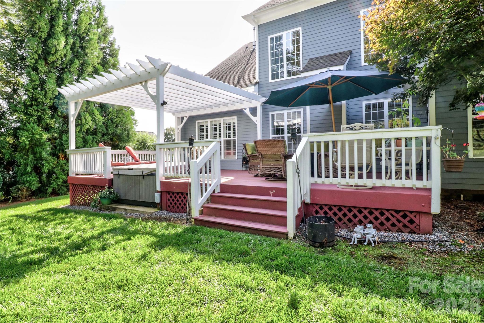 184 Hunters Hill Drive — Statesville