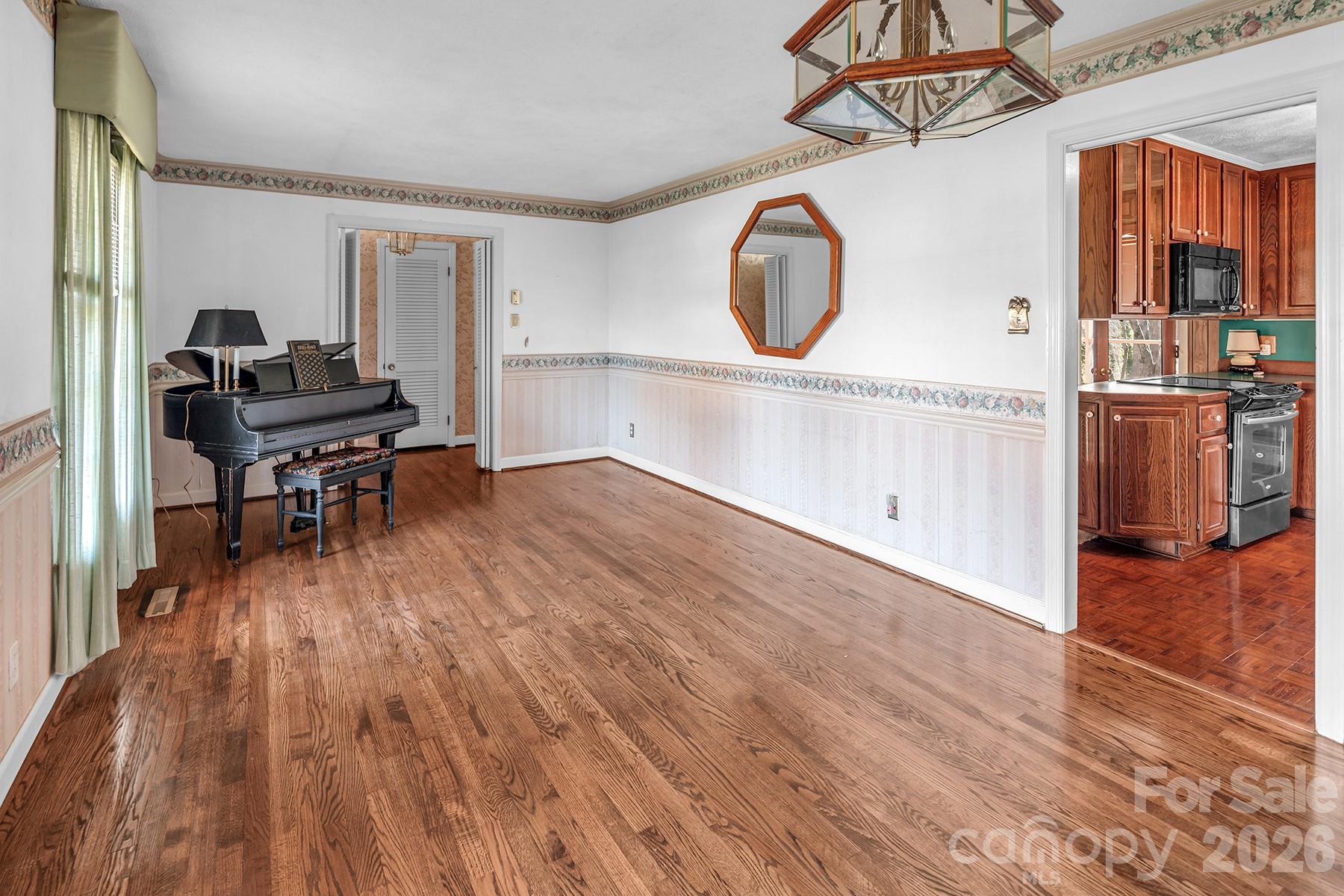 245 Spicewood Lane #25 — Salisbury