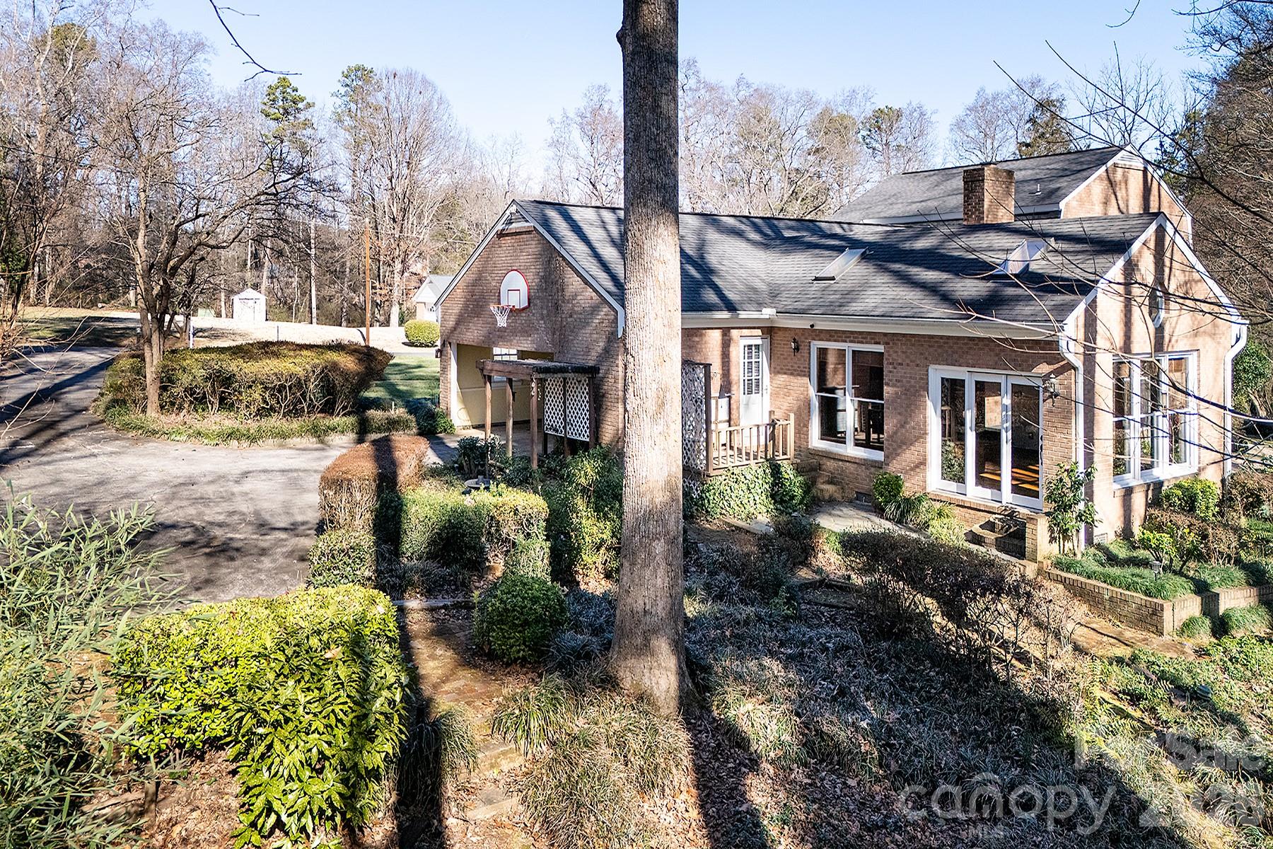 245 Spicewood Lane #25 — Salisbury