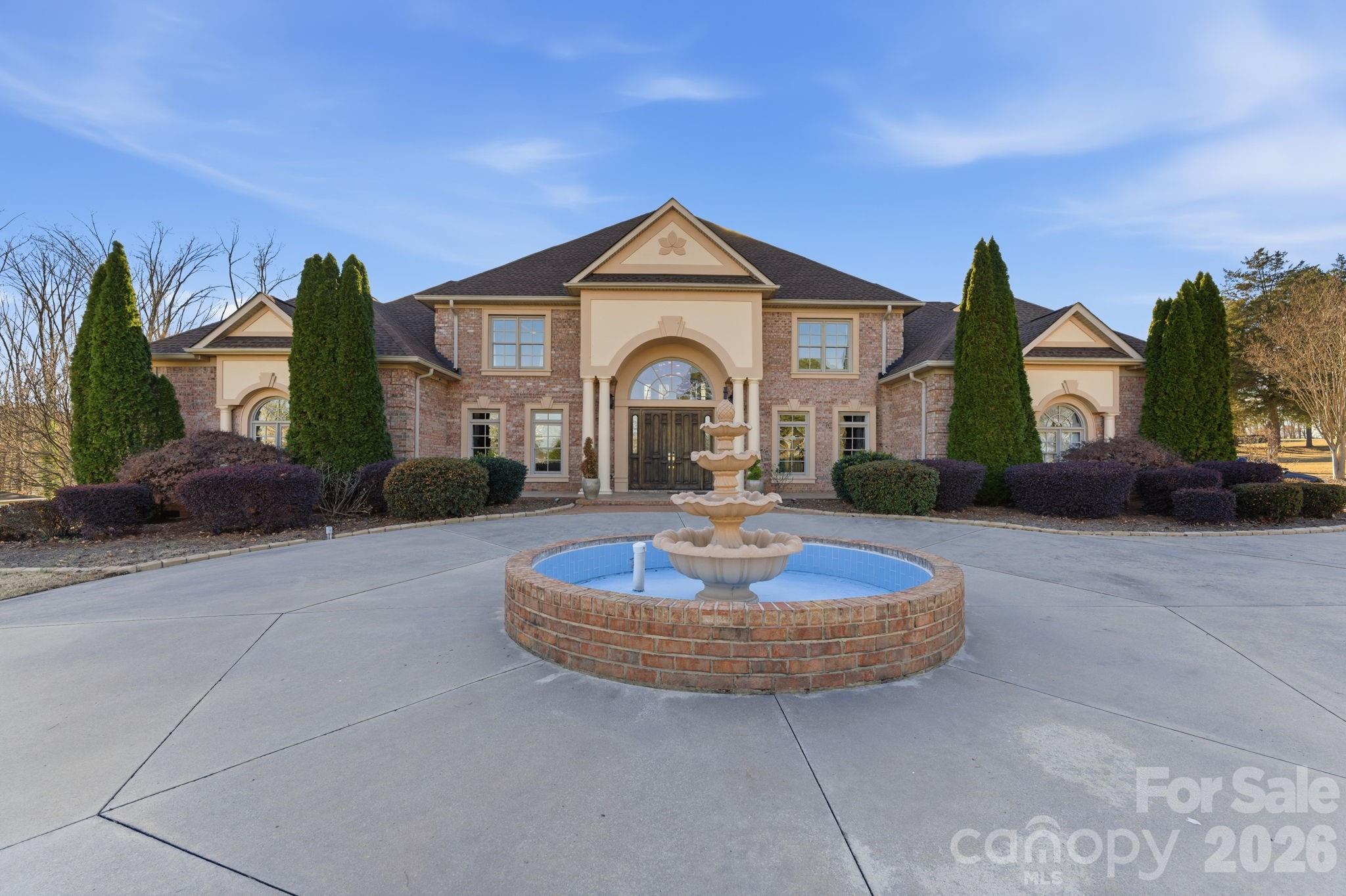 450 Beaver Creek Road #14 — Lexington