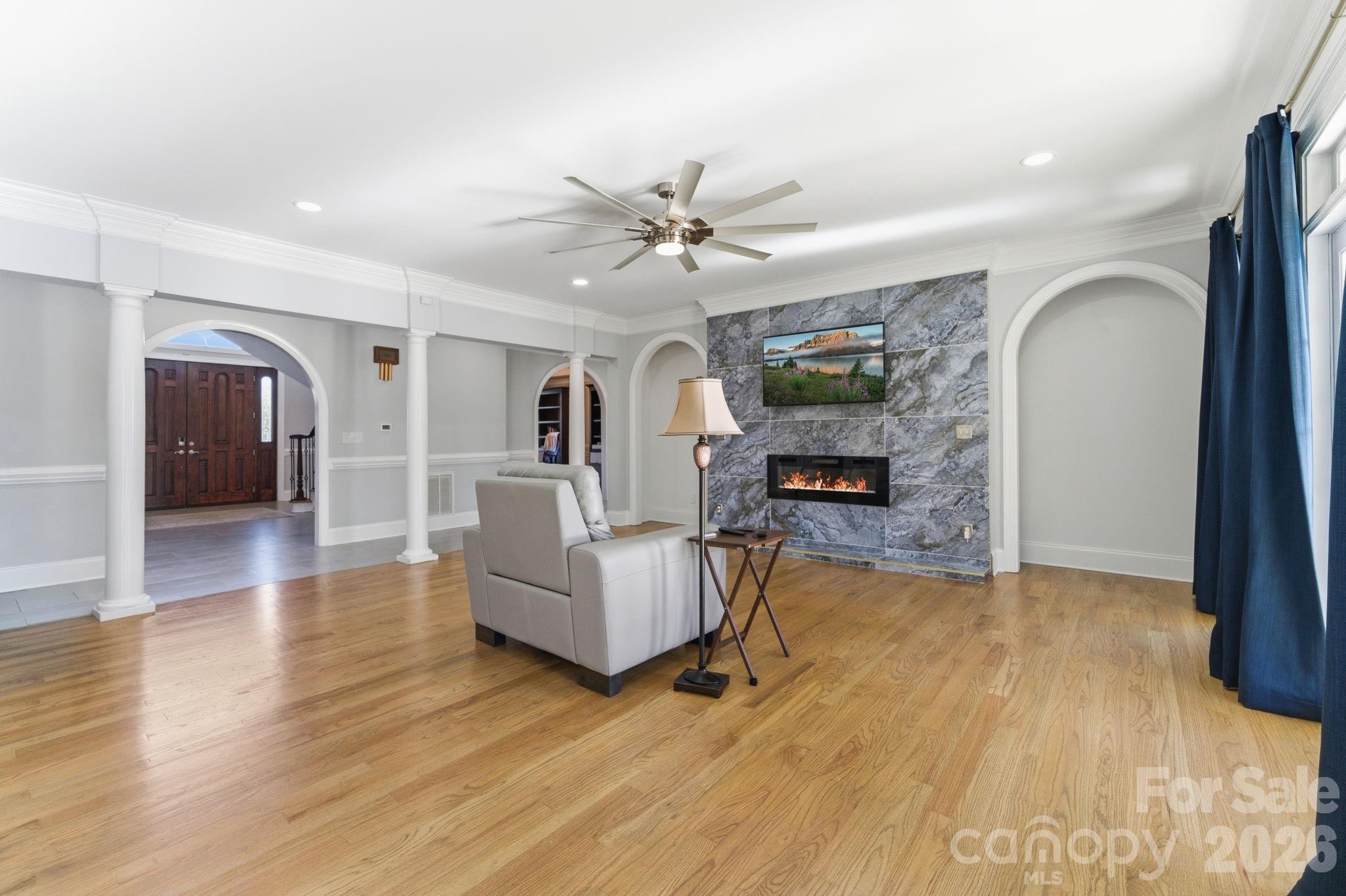 450 Beaver Creek Road #14 — Lexington