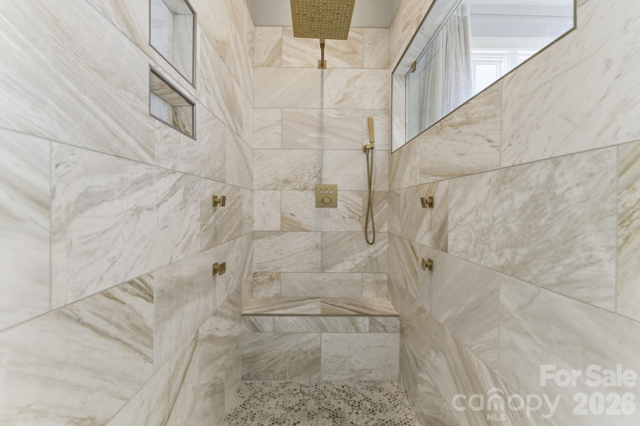 450 Beaver Creek Road #14 — Lexington