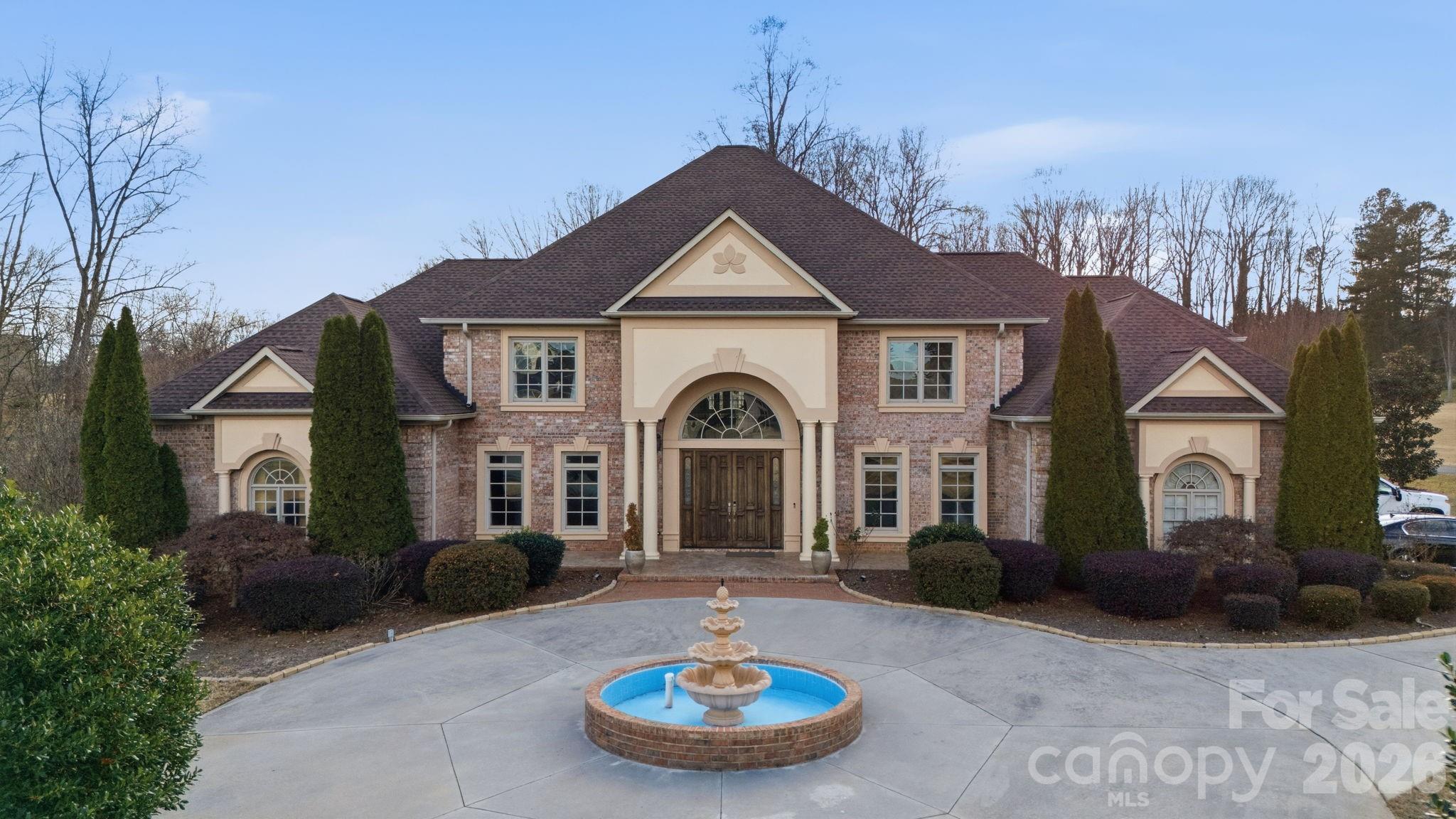 450 Beaver Creek Road #14 — Lexington