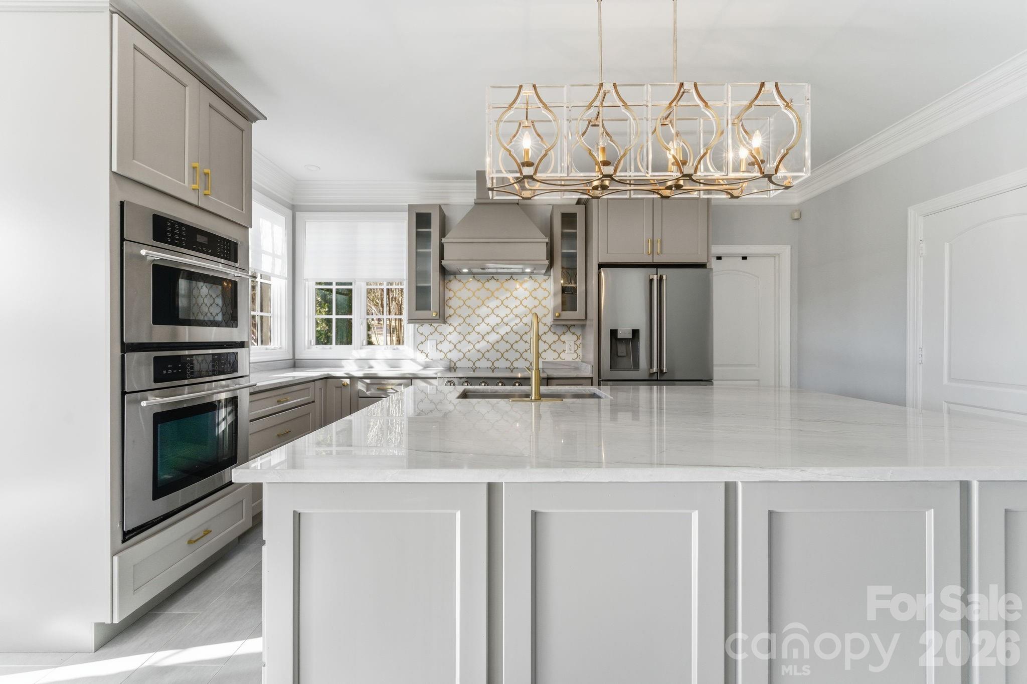 450 Beaver Creek Road #14 — Lexington